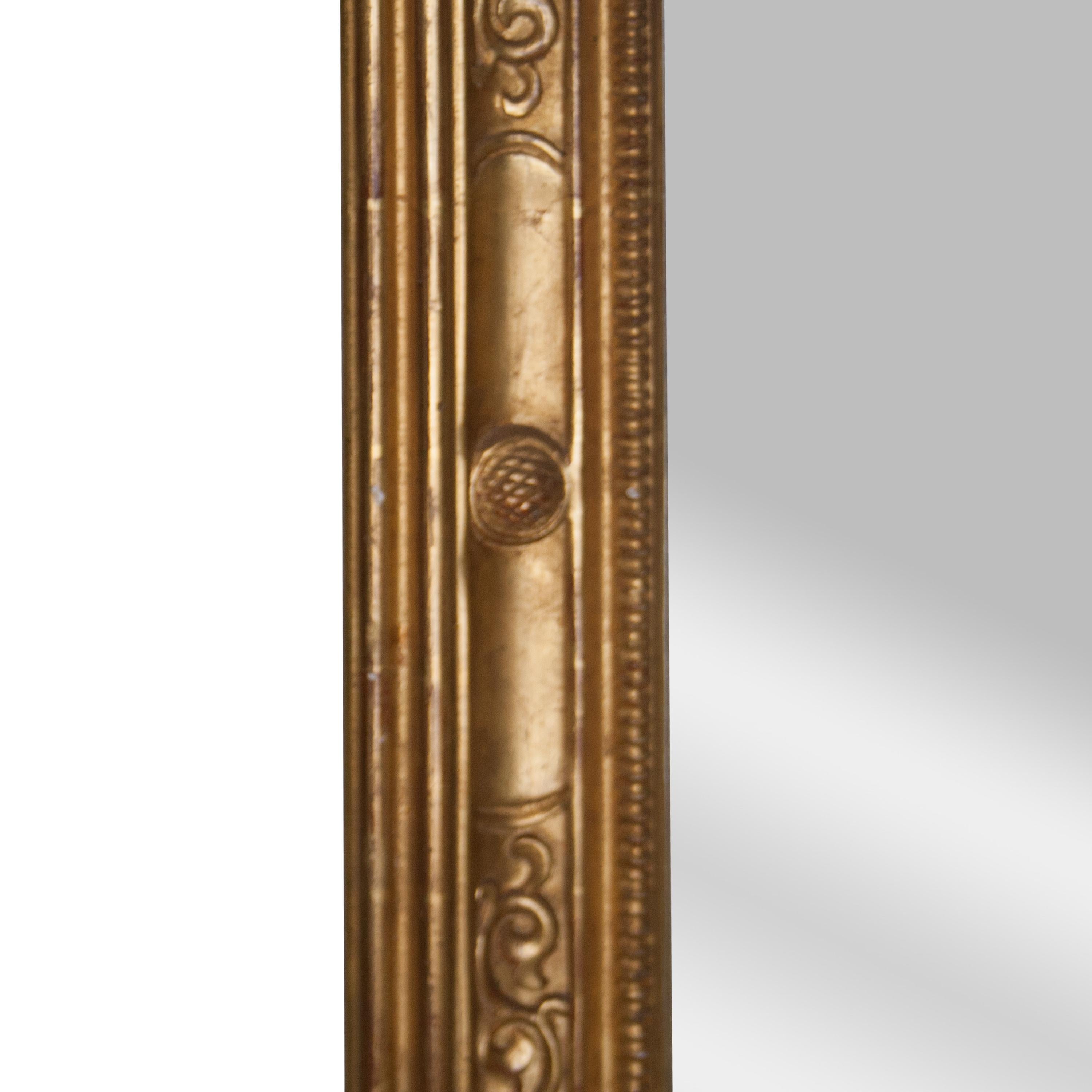Rechteckiger handgeschnitzter Holzspiegel im neoklassischen Empire-Stil aus Gold, Spanien, 1970 im Zustand „Gut“ im Angebot in Madrid, ES
