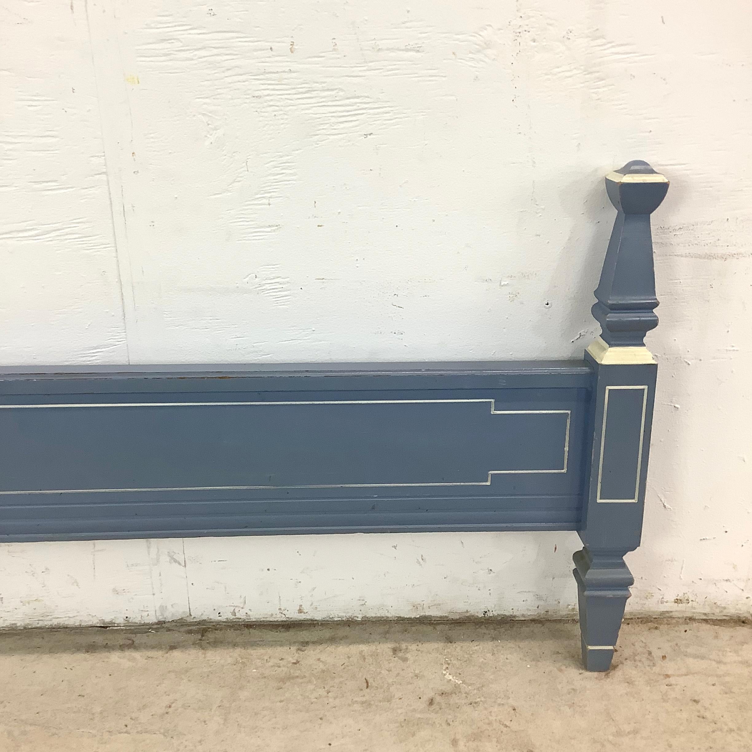 Neoclassical Federal-Style Twin Bed Frame For Sale 9