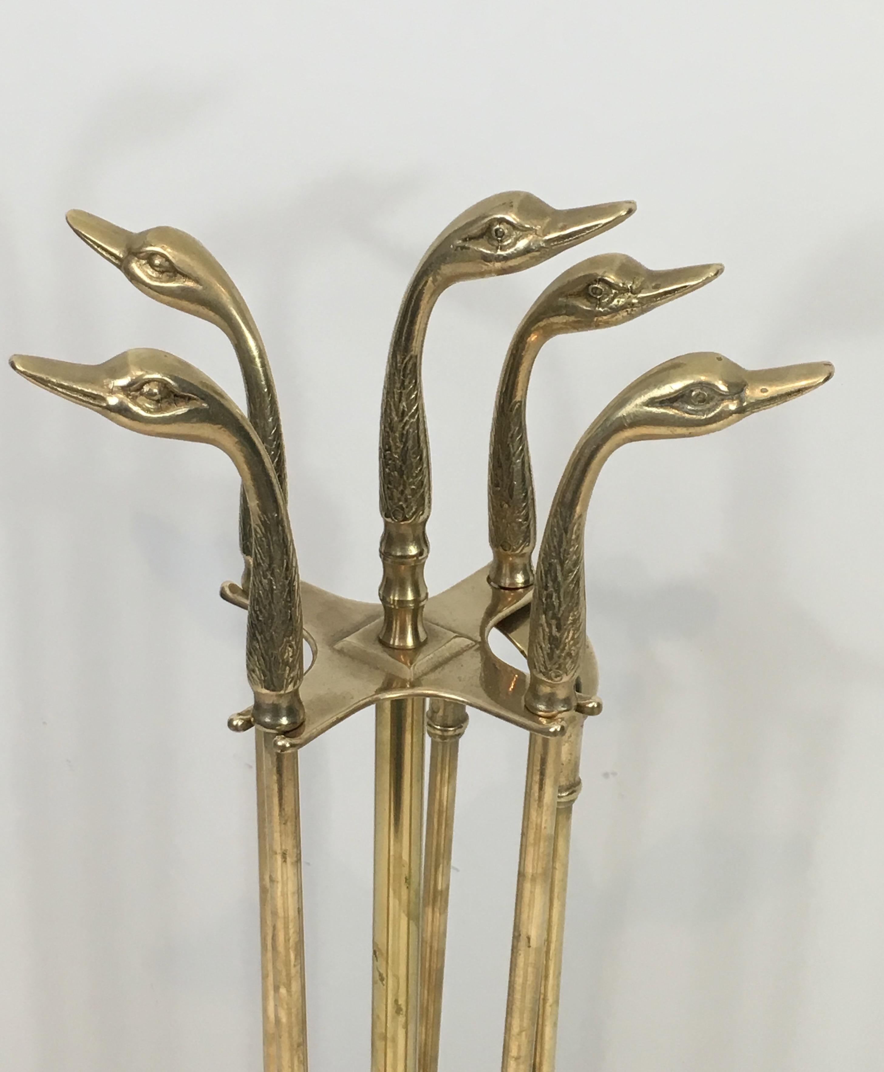 Neoclassical Fireplace Tools in Brass with Duck Heads, French, circa 1960  In Good Condition In Marcq-en-Barœul, Hauts-de-France