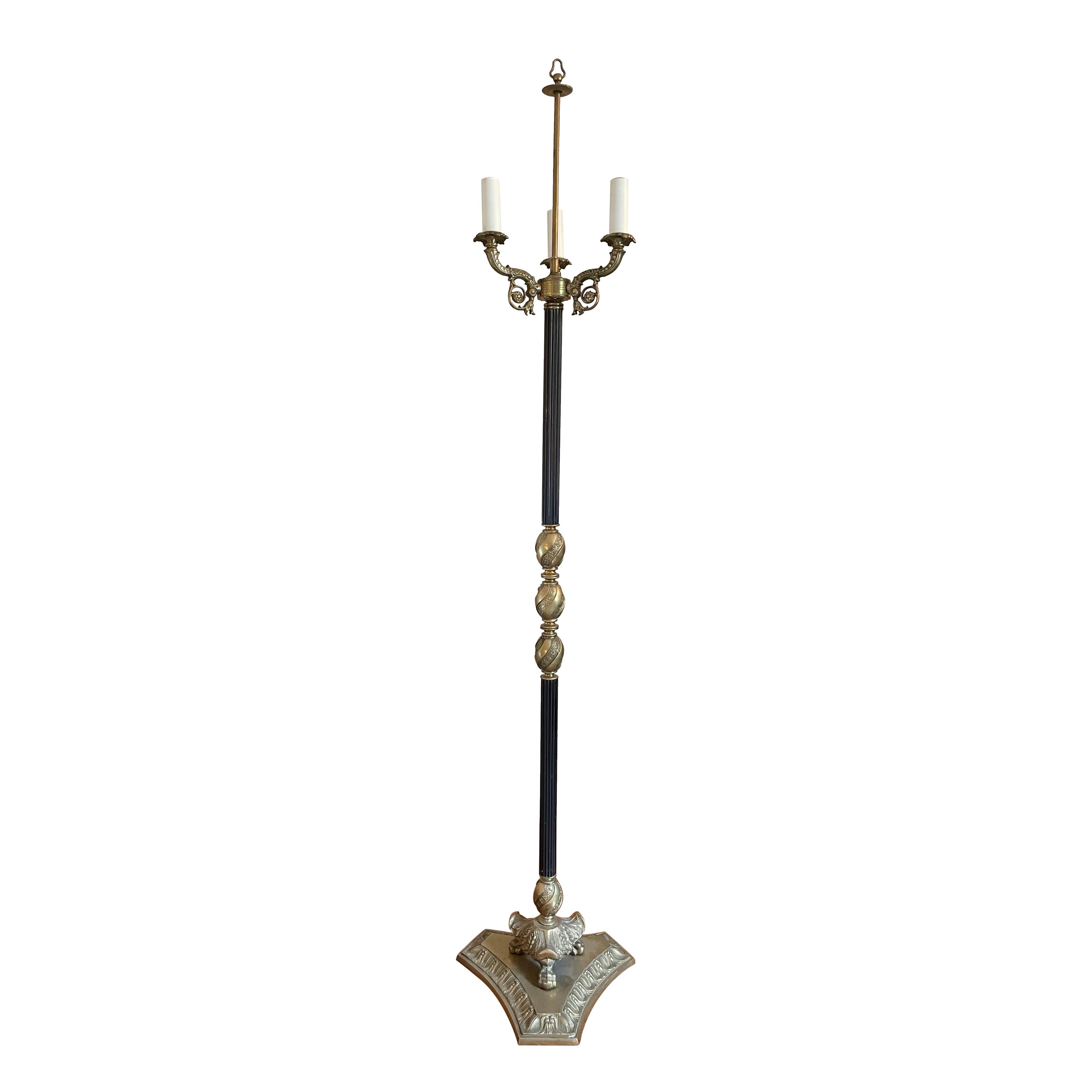 Lampadaire néoclassique français en bronze/laiton Bouillotte