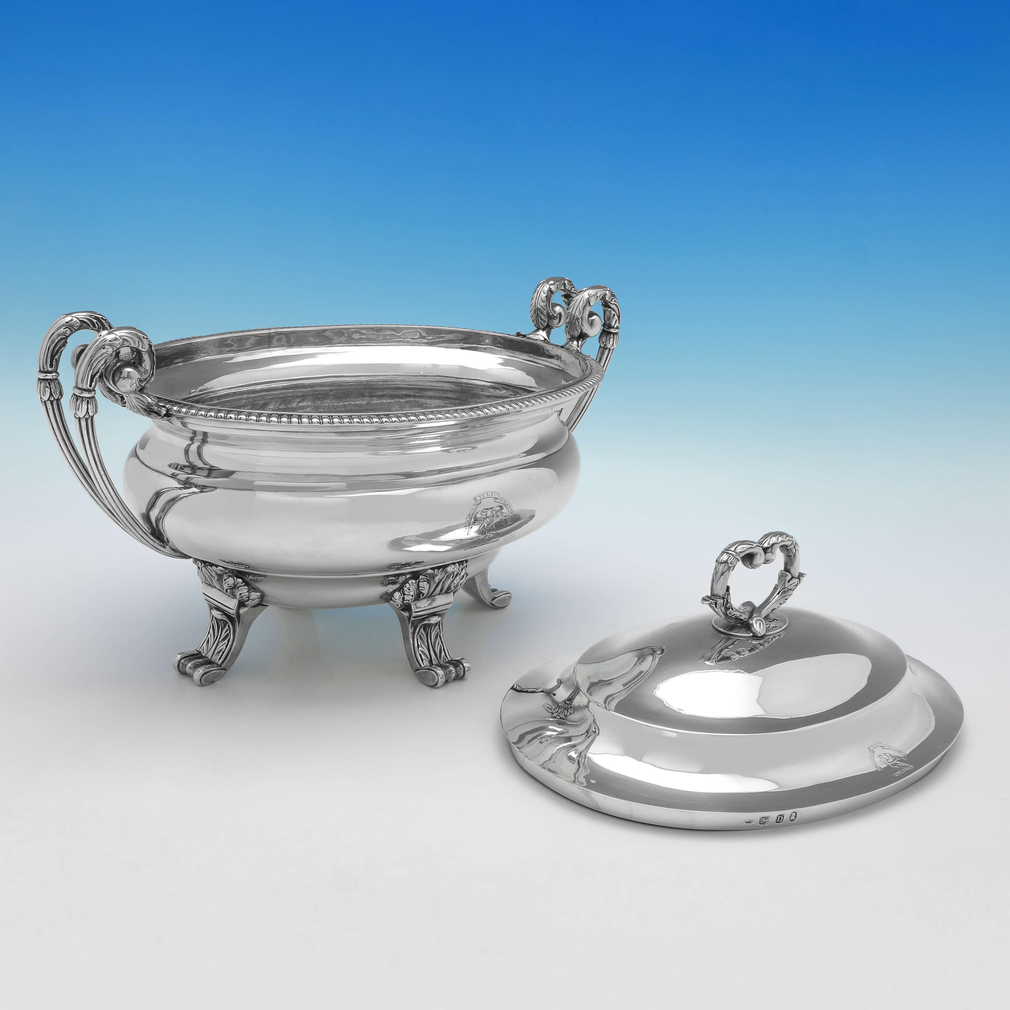 English Neoclassical George III Antique Sterling Silver Soup Tureen, William Pitts, 1799 For Sale