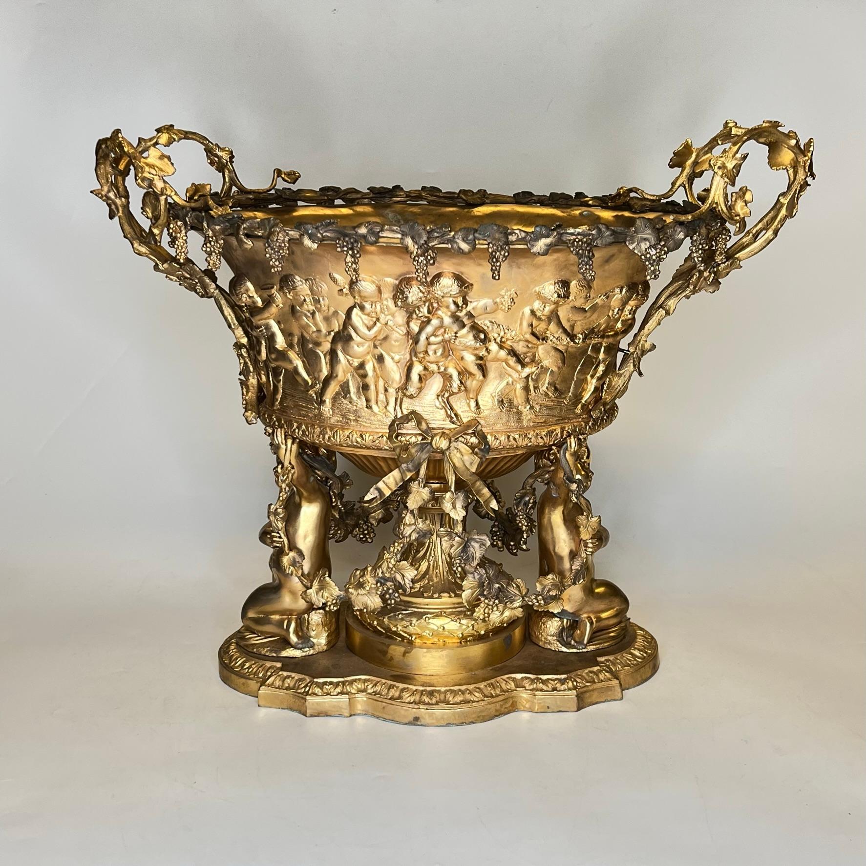 Neoclassical Gilt Bronze Jardiniere with Bacchanal Motif in Louis XVI Style In Good Condition In New York, NY
