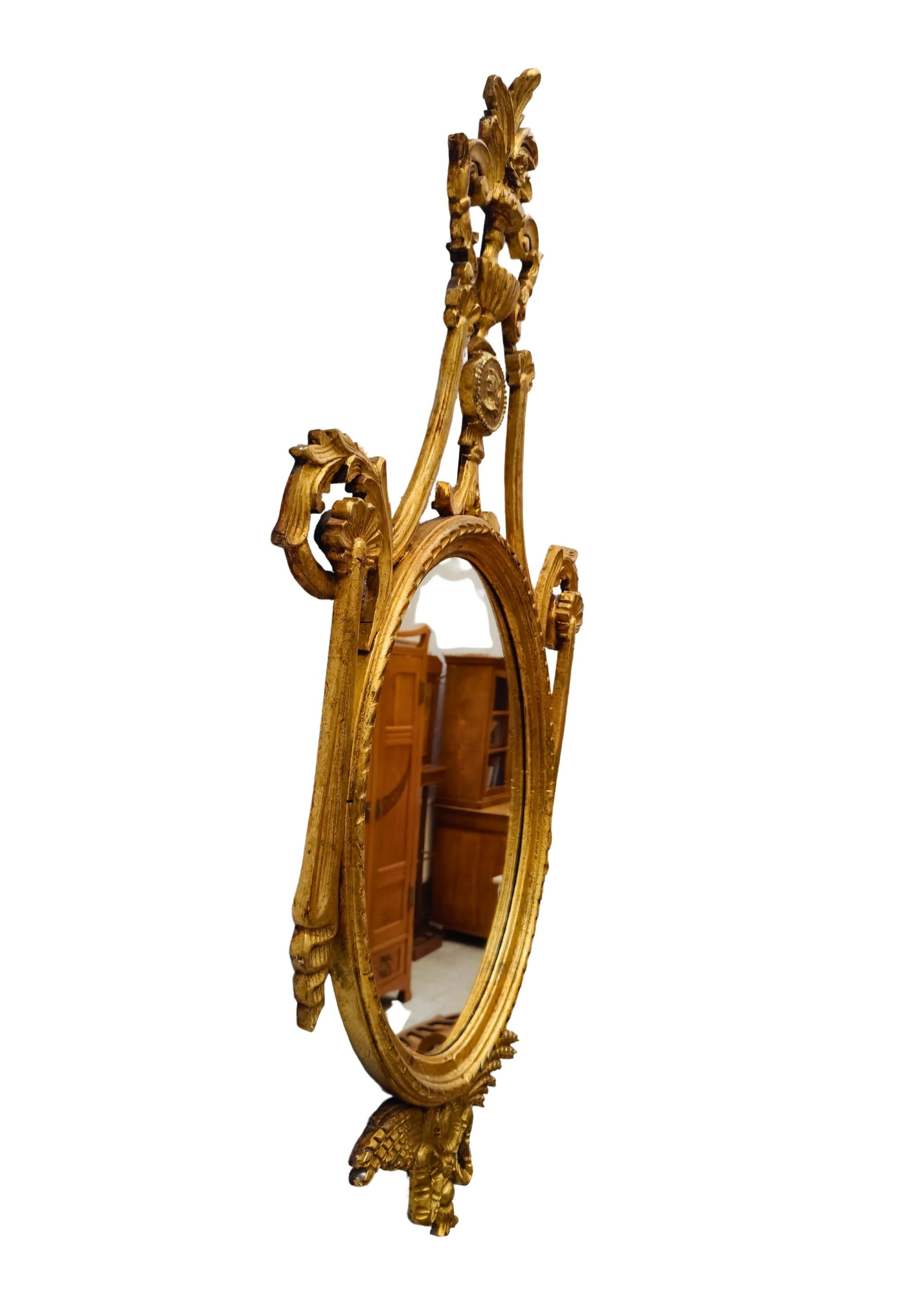 Neoclassical Gilt Mirror circa 1800 with Carved Eagle Ornament For Sale 3