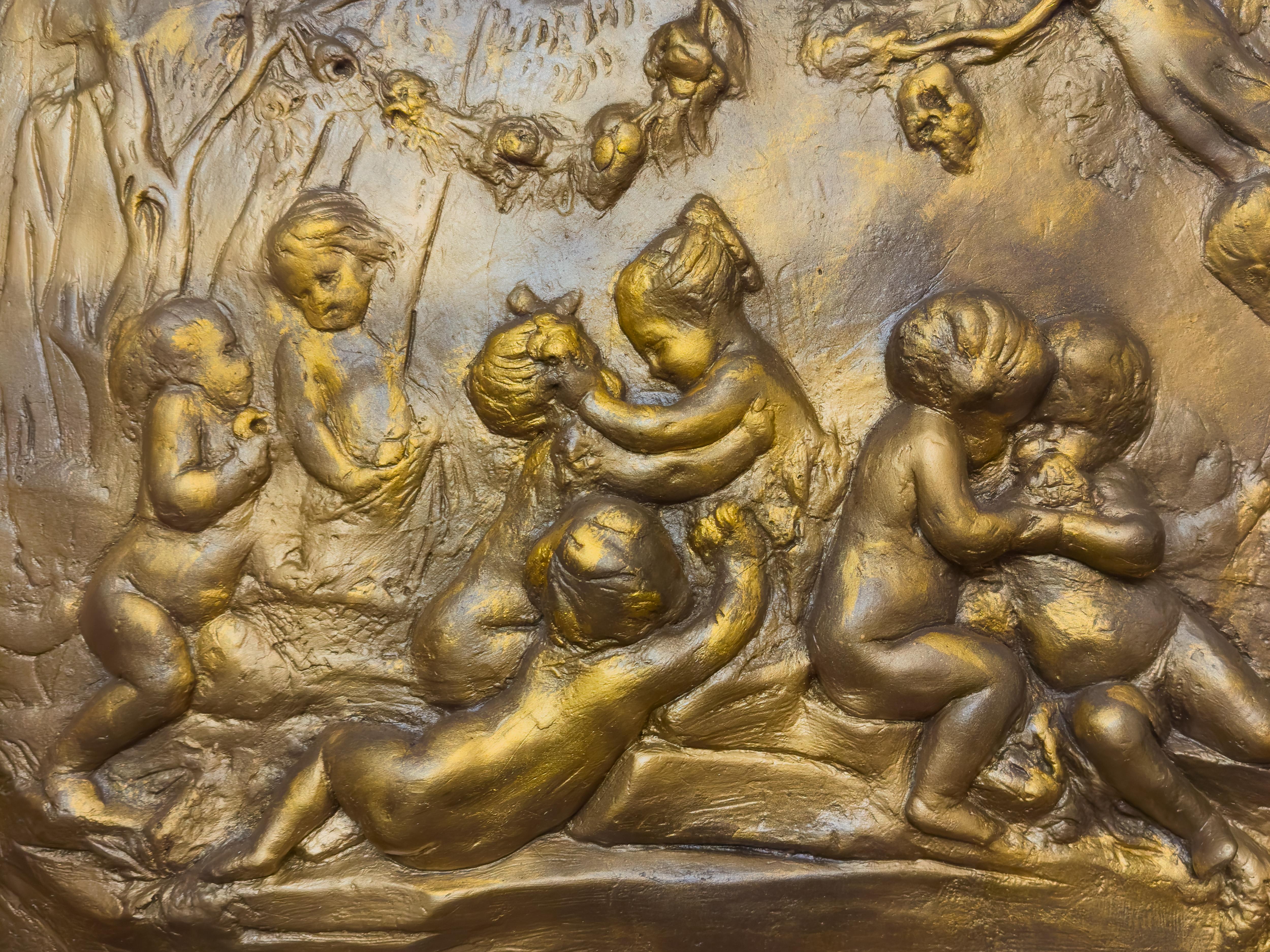 Neoklassizistische vergoldete Terrakotta-Reliefplatte mit Cherub, 19. im Zustand „Relativ gut“ im Angebot in Lisbon, PT