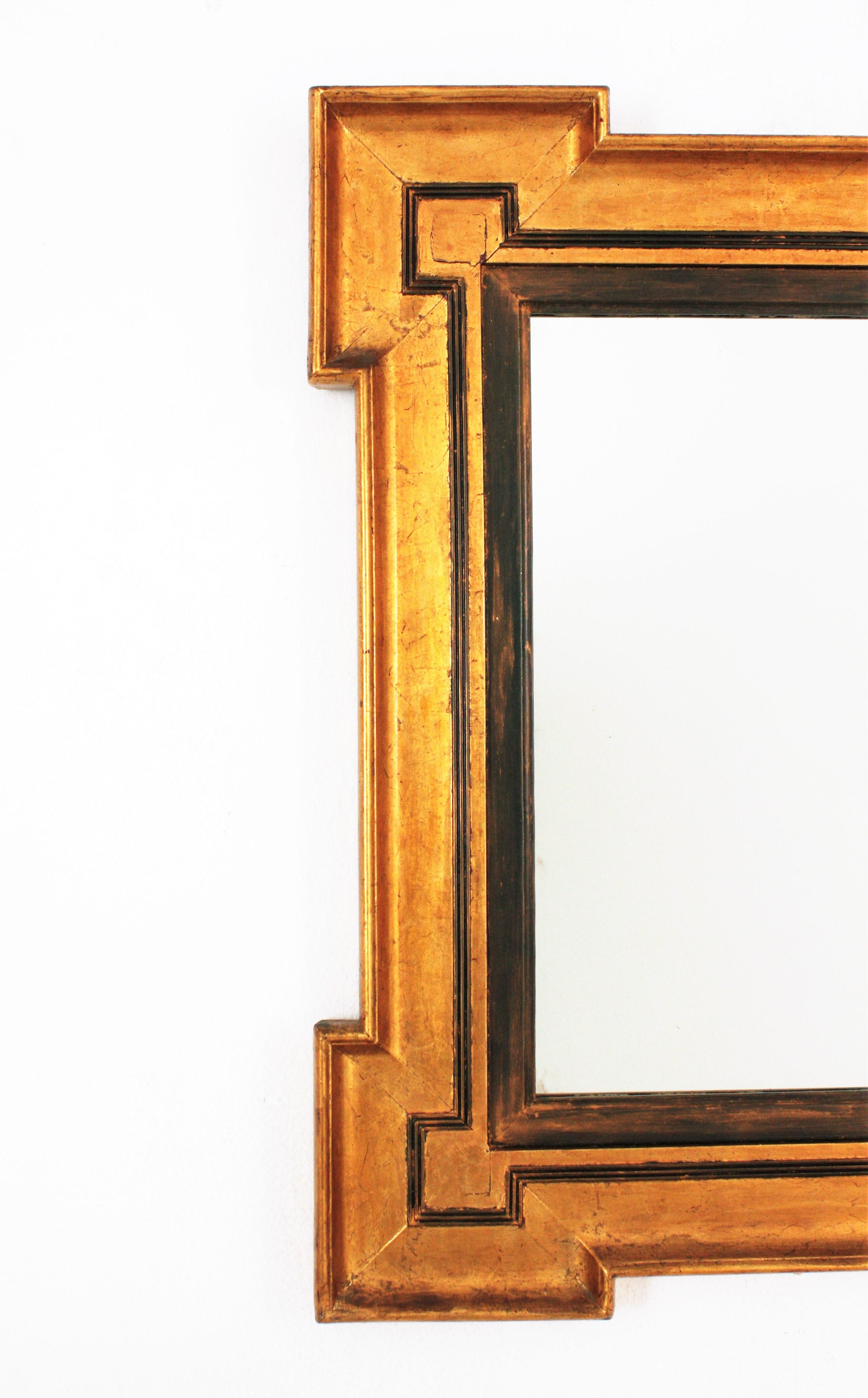 Neoclassical Modern Giltwood Mirror In Good Condition For Sale In Barcelona, ES