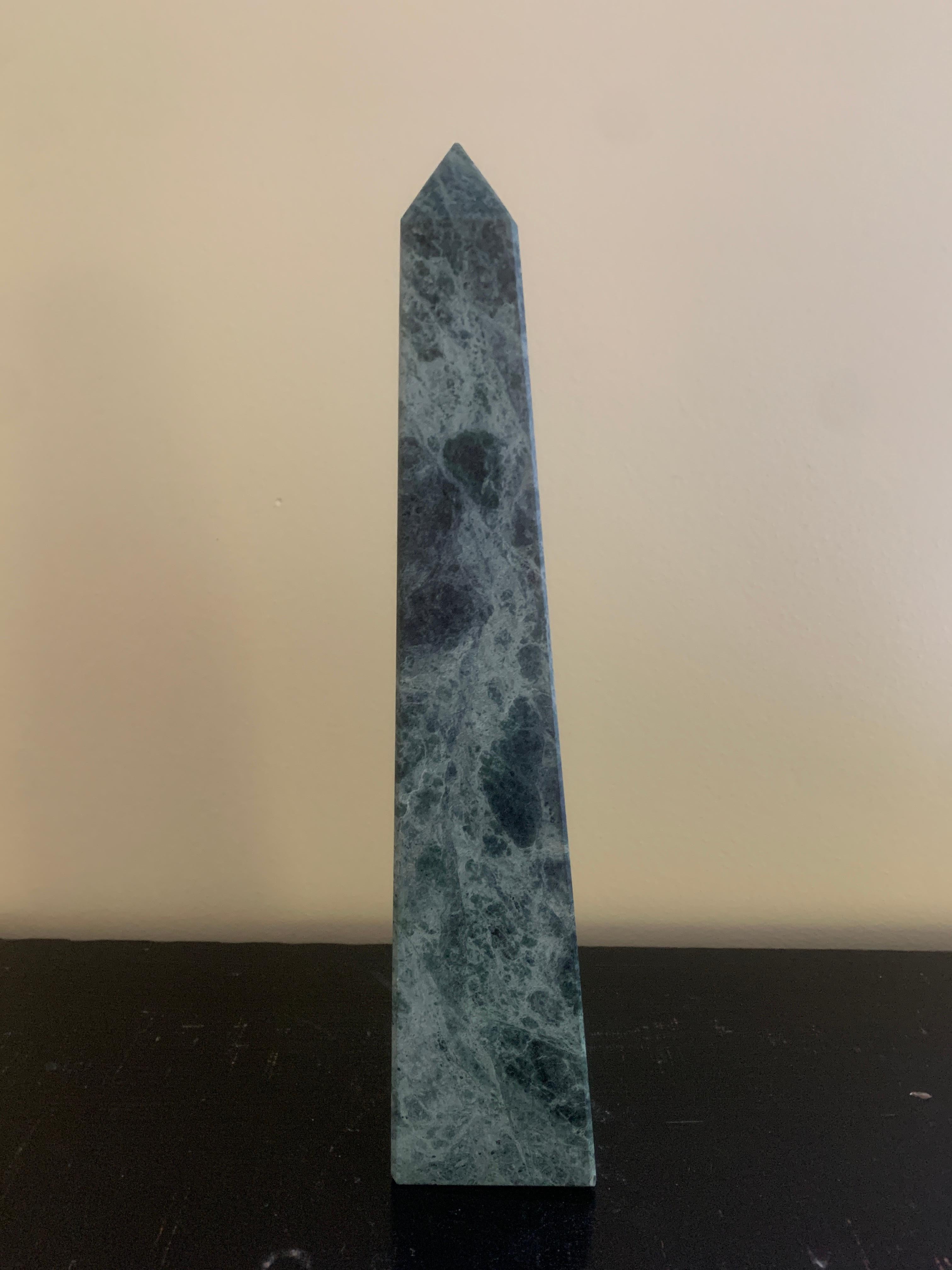 20th Century Neoclassical Grand Tour Solid Marble Green Obelisk For Sale