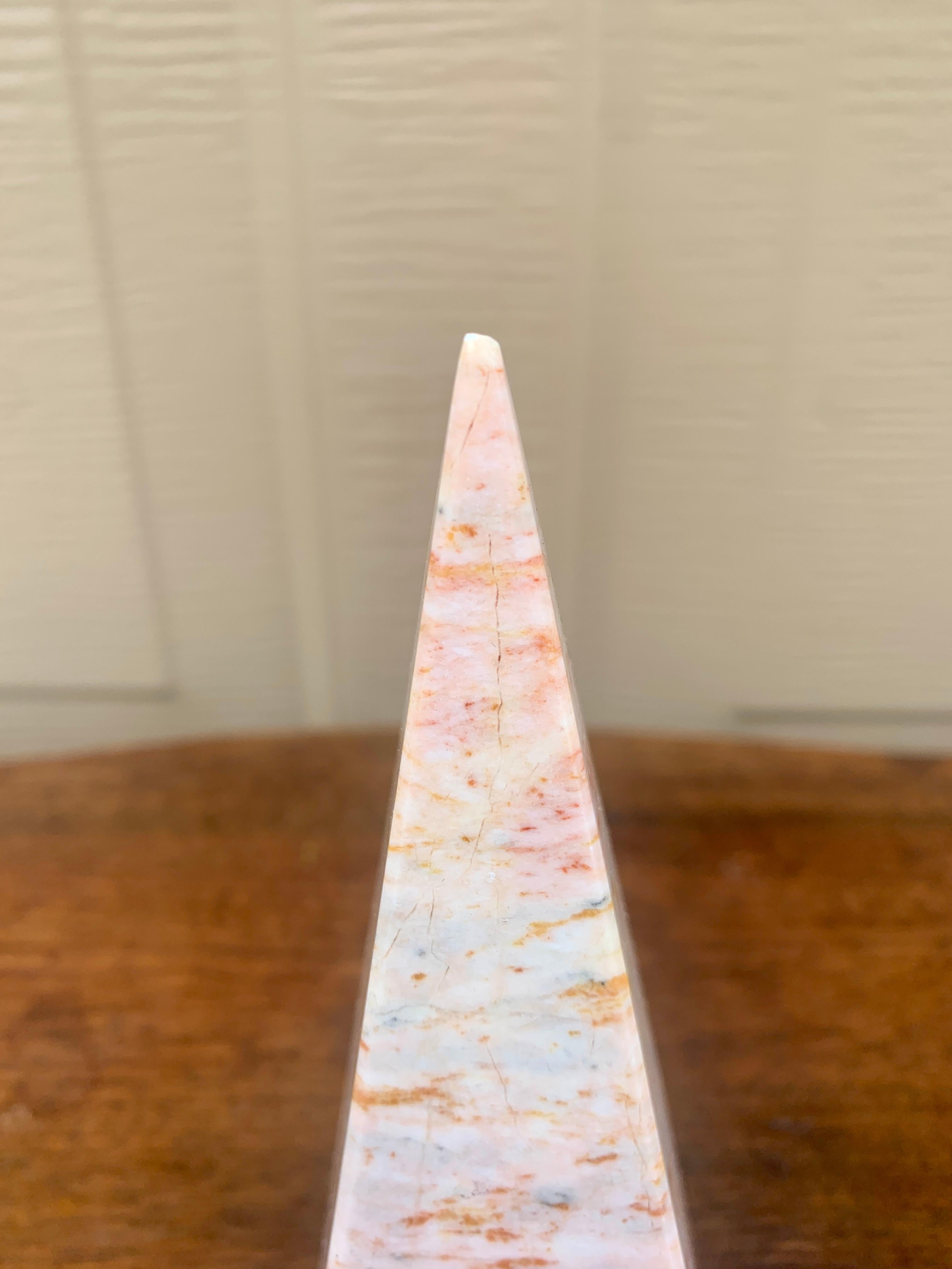A stunning neoclassical Grand Tour style solid marble pink & cream obelisk

Late 20th Century

Measures: 2.25