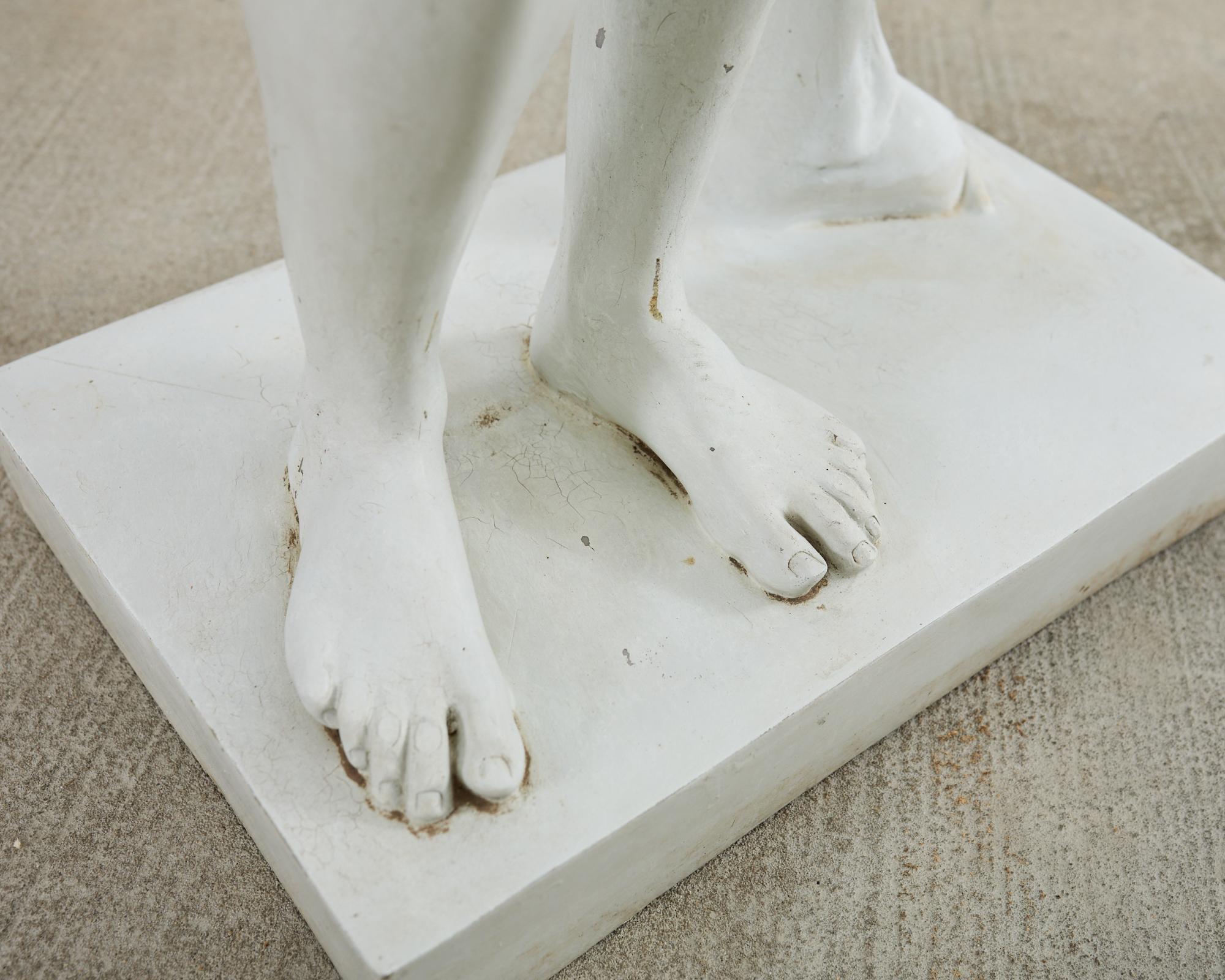 Escultura figurativa patricia grecorromana neoclásica en venta 4