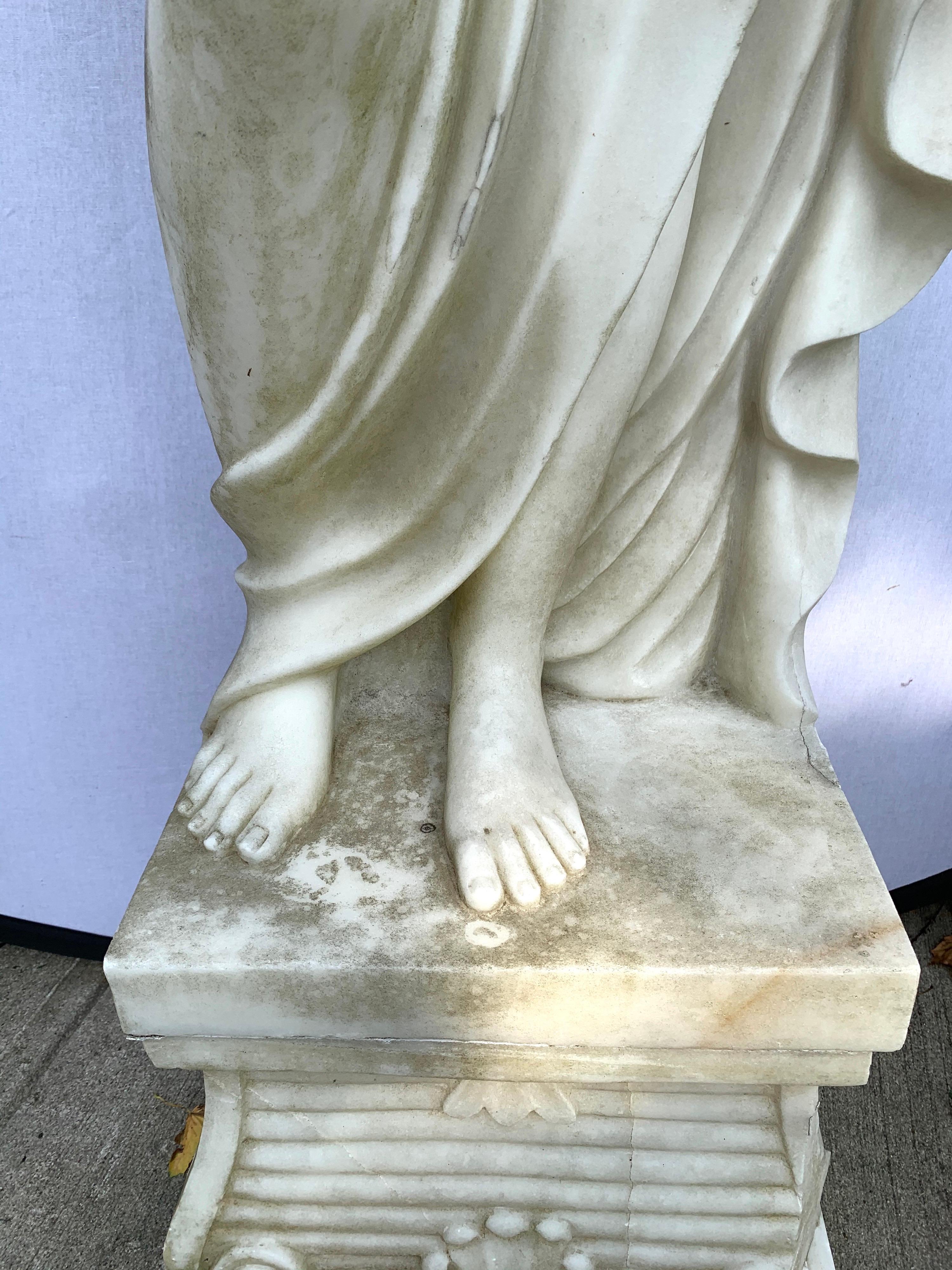 Neoklassizistische neoklassizistische griechische Göttin der Sommer, Marmorstatue in Lebensgröße, Skulptur (Neoklassisch) im Angebot
