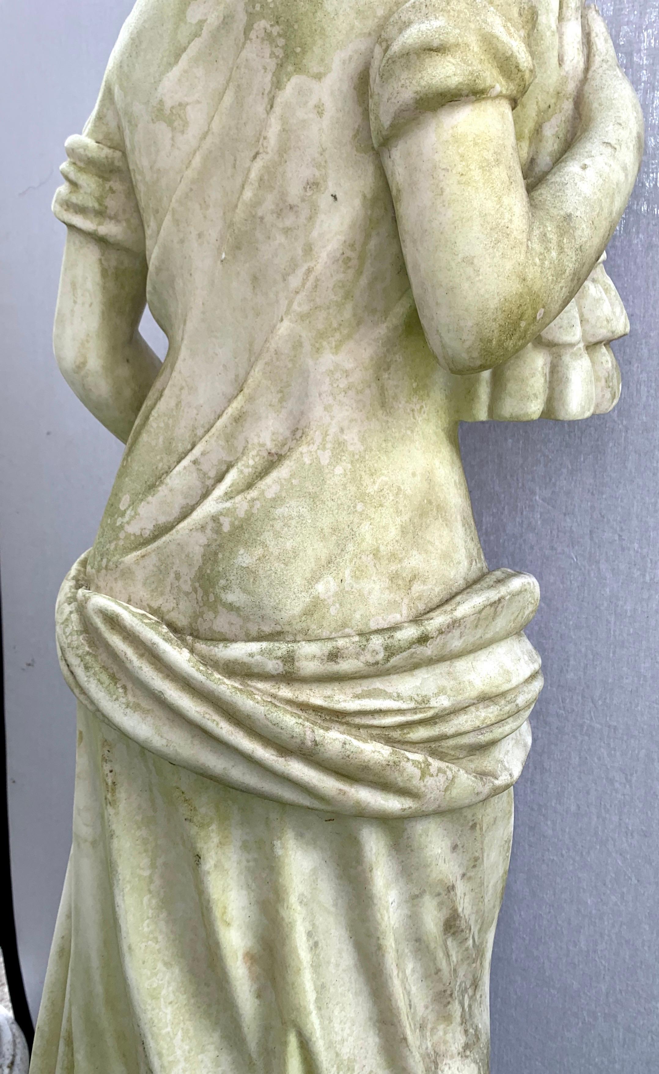 Neoklassizistische neoklassizistische griechische Göttin der Sommer, Marmorstatue in Lebensgröße, Skulptur im Angebot 2