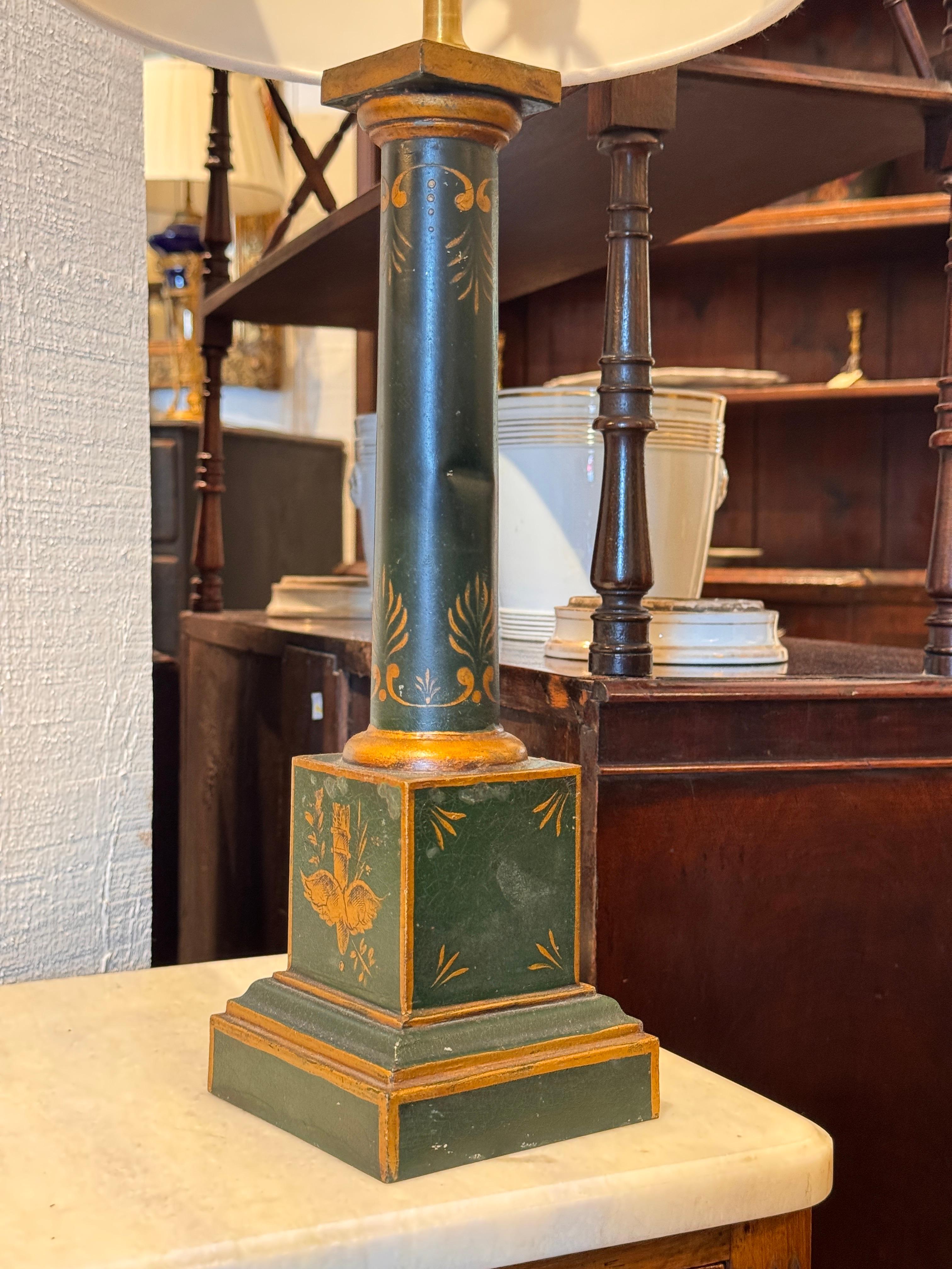 Neoclassical Green Tole Column Lamp For Sale 1