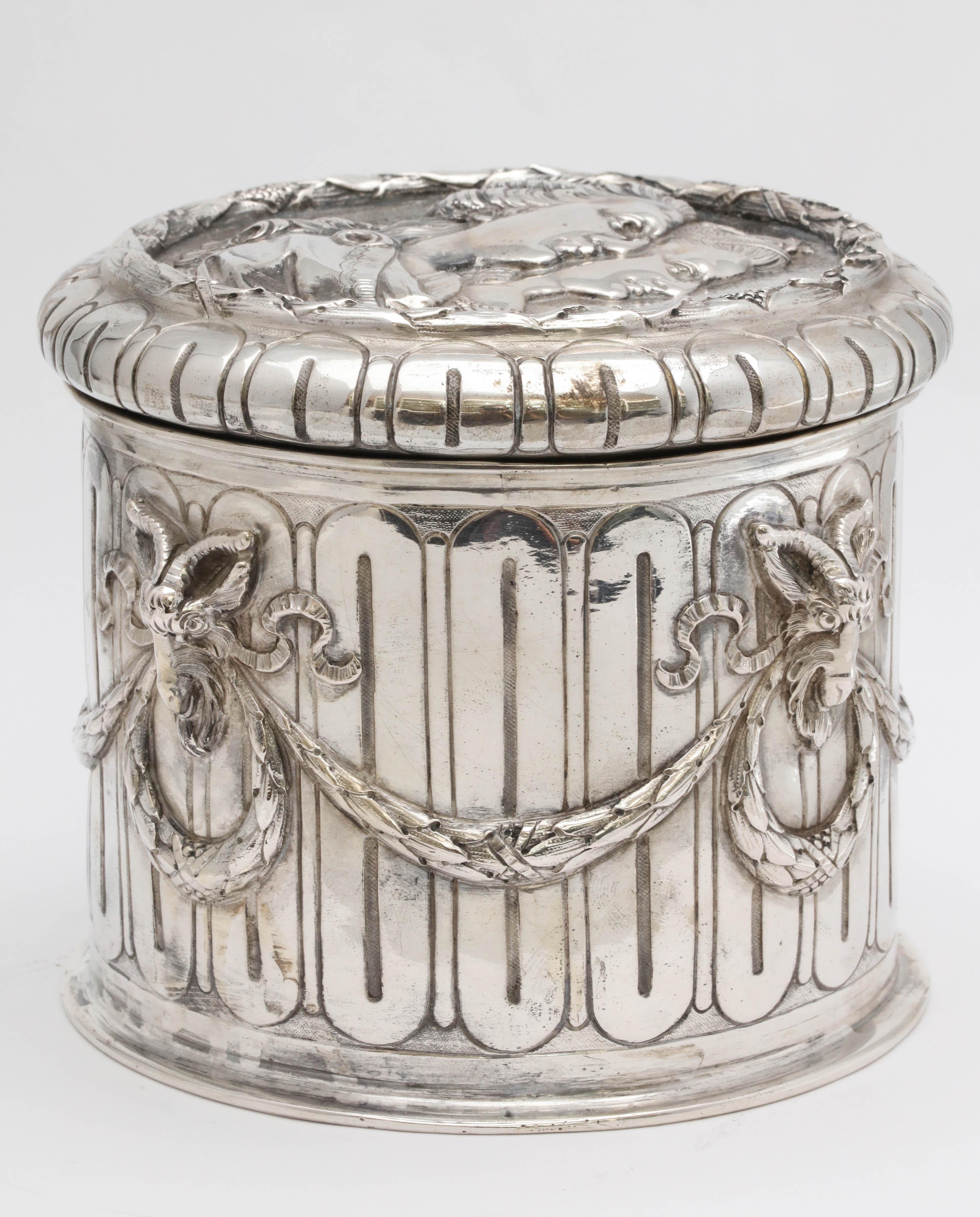 Late 19th Century Neoclassical Hannau Continental Silver '.800' Table Box