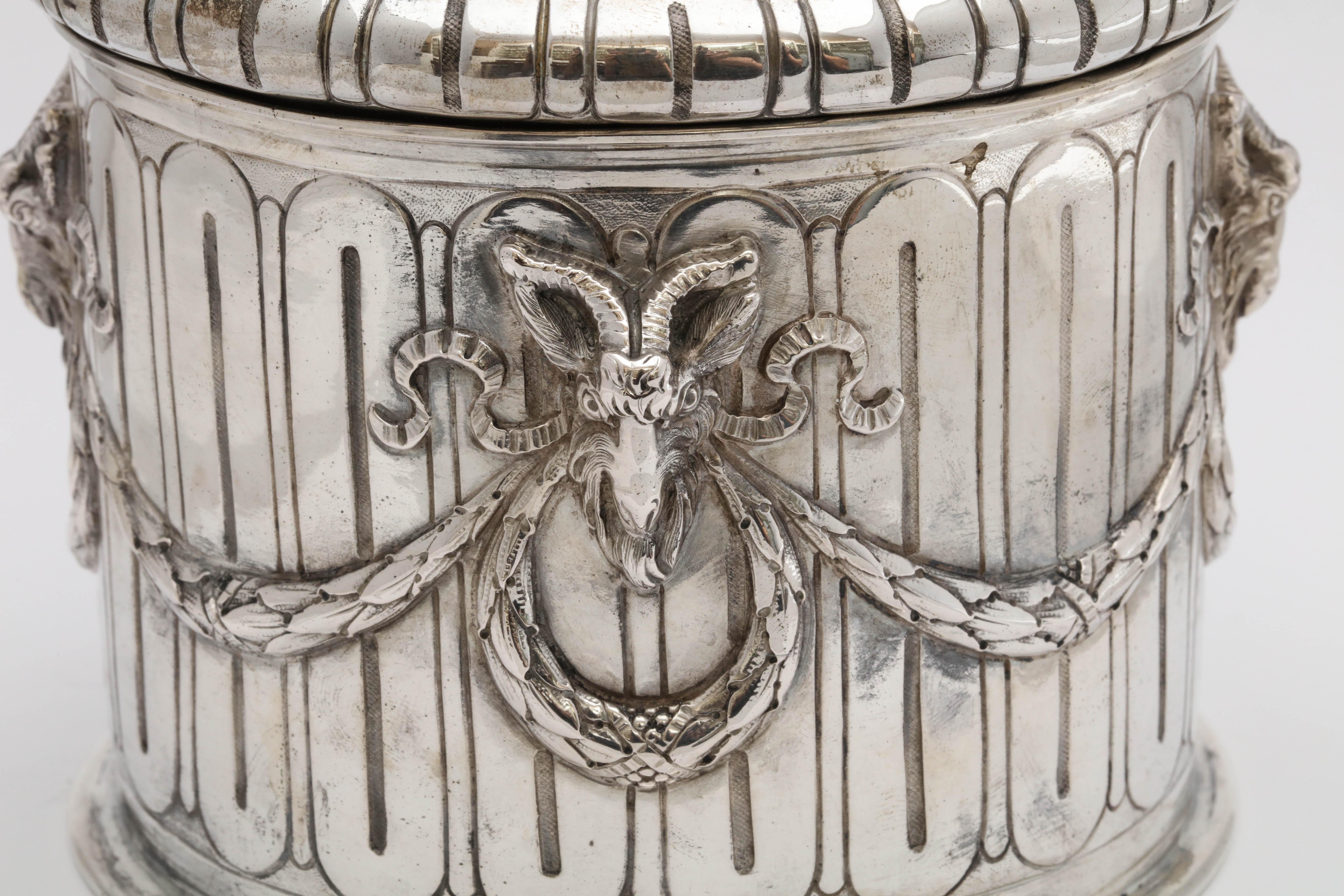 Neoclassical Hannau Continental Silver '.800' Table Box 1