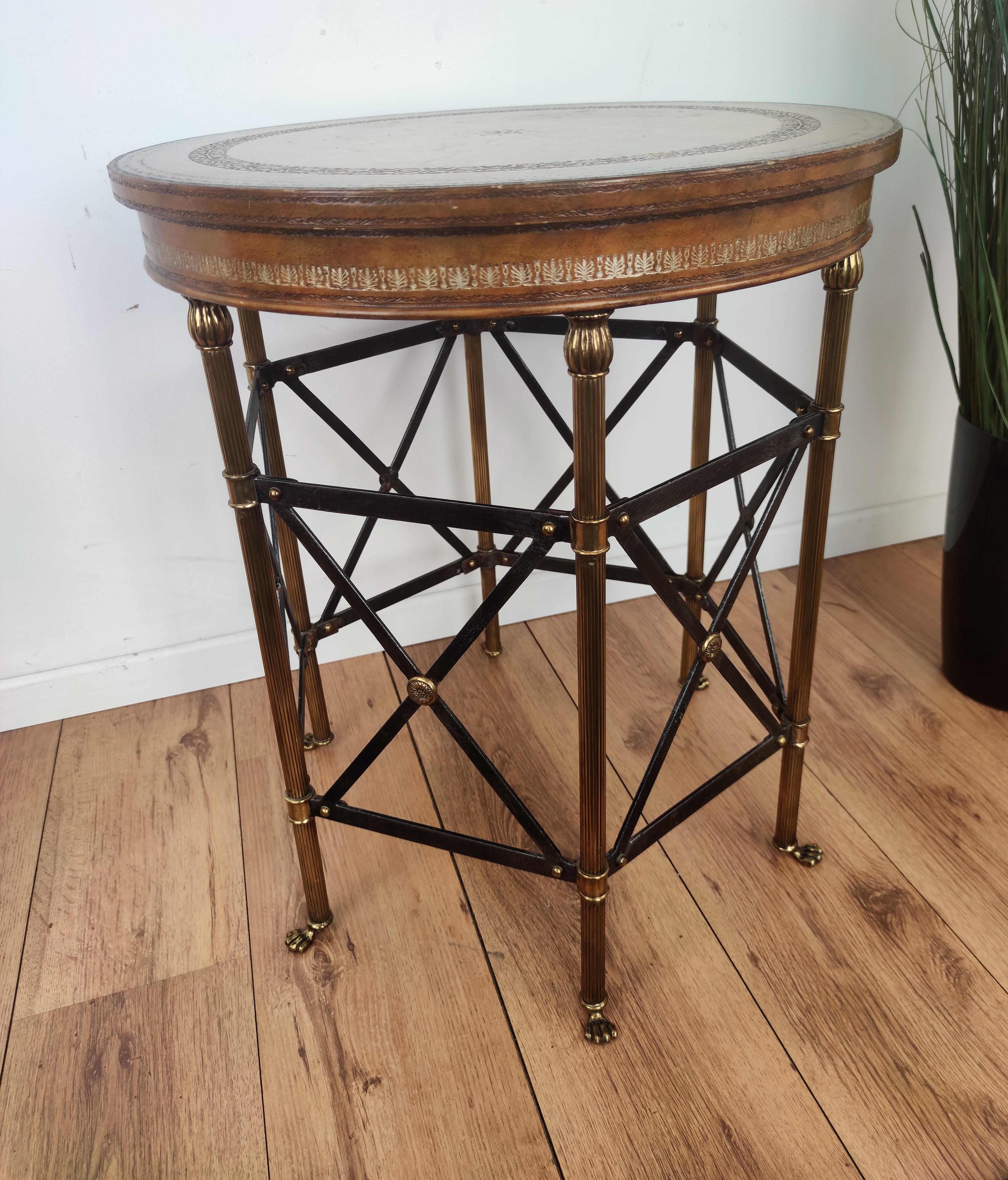 Unknown Neoclassical Hollywood Regency Side Table Brass, Metal and Tooled Leather Top For Sale