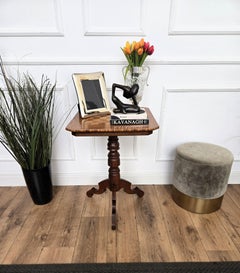 Neoclassical Italian Biedermeier Walnut Inlay Tripod Chess Games or Side Table