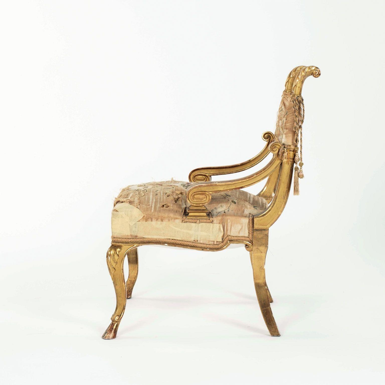 Neoclassical Italian Giltwood Slipper Chair For Sale 3