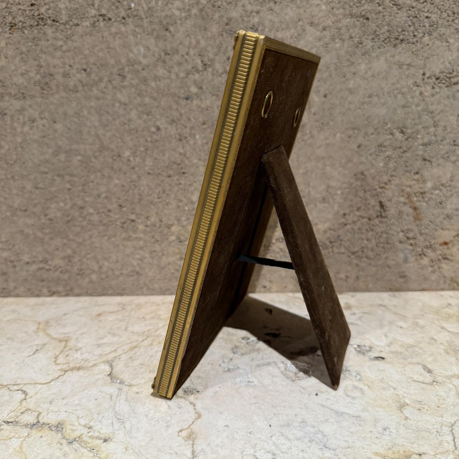 Neoclassical Italian Picture Frame For Sale 3