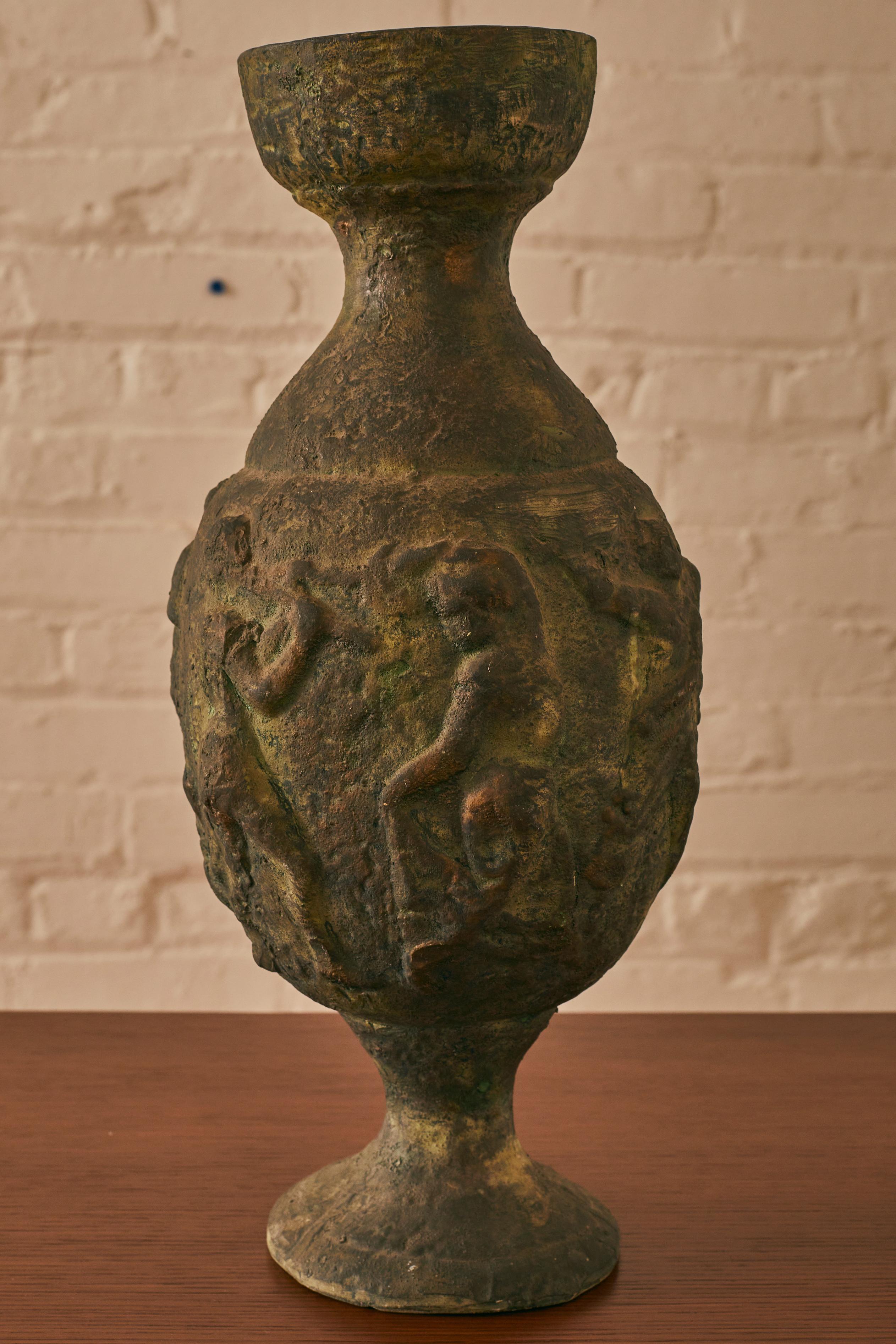 Neoclassical Italian Vase In Good Condition For Sale In Long Island City, NY