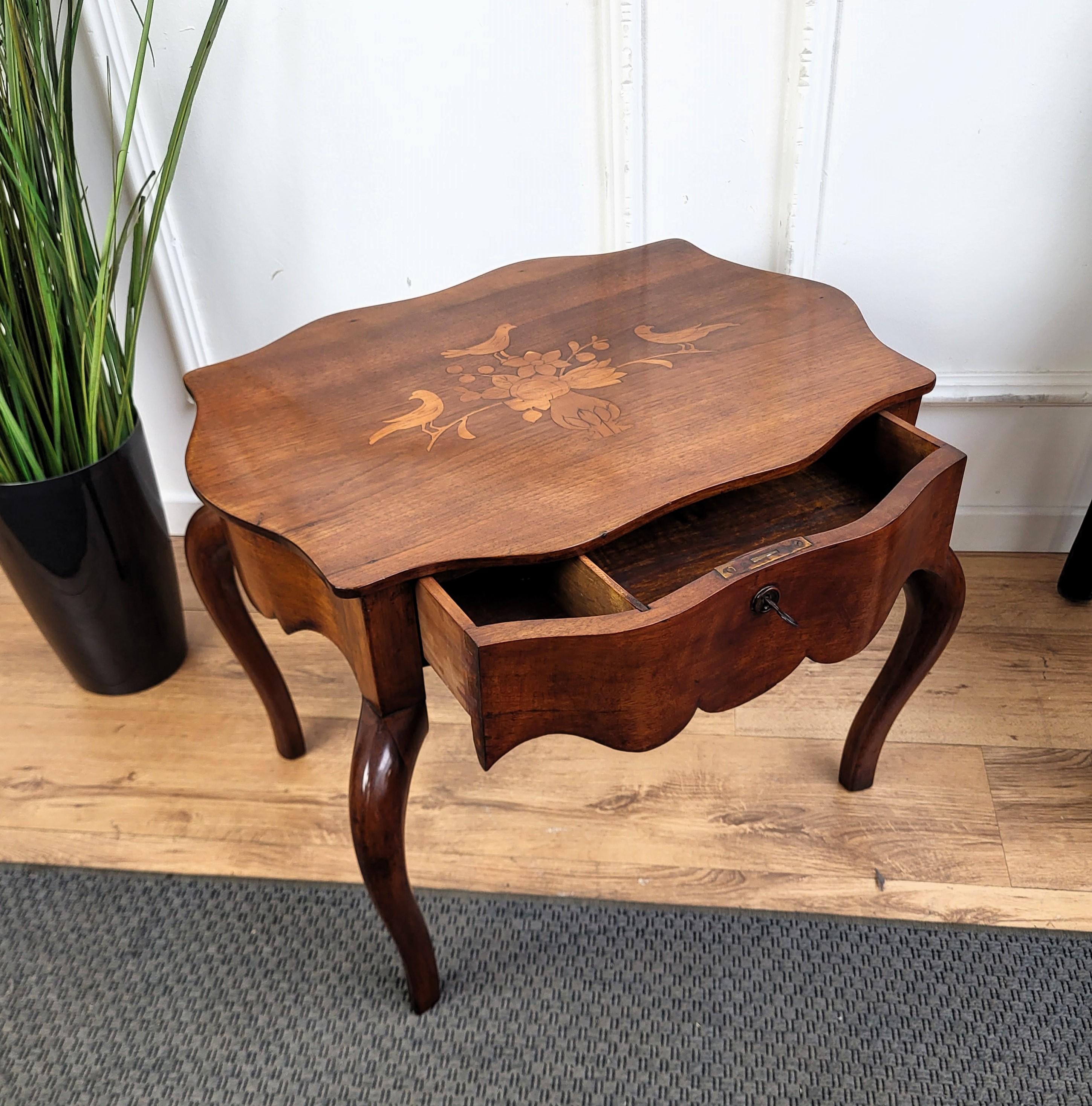 Neoclassical Italian Walnut Inlay Marquetry Spider Coffee Sofa or Side Table For Sale 1