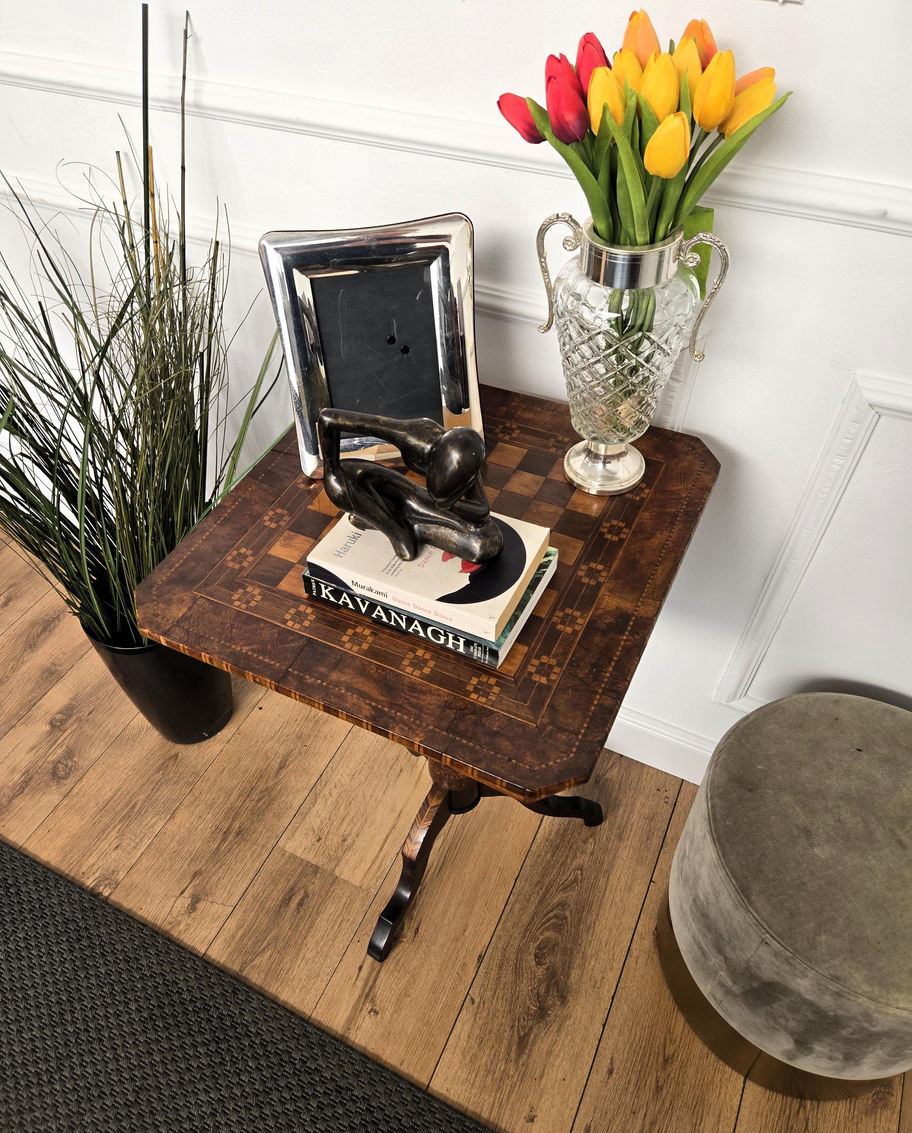 20th Century Neoclassical Italian Walnut Inlay Tripod Chess Games or Side Table For Sale