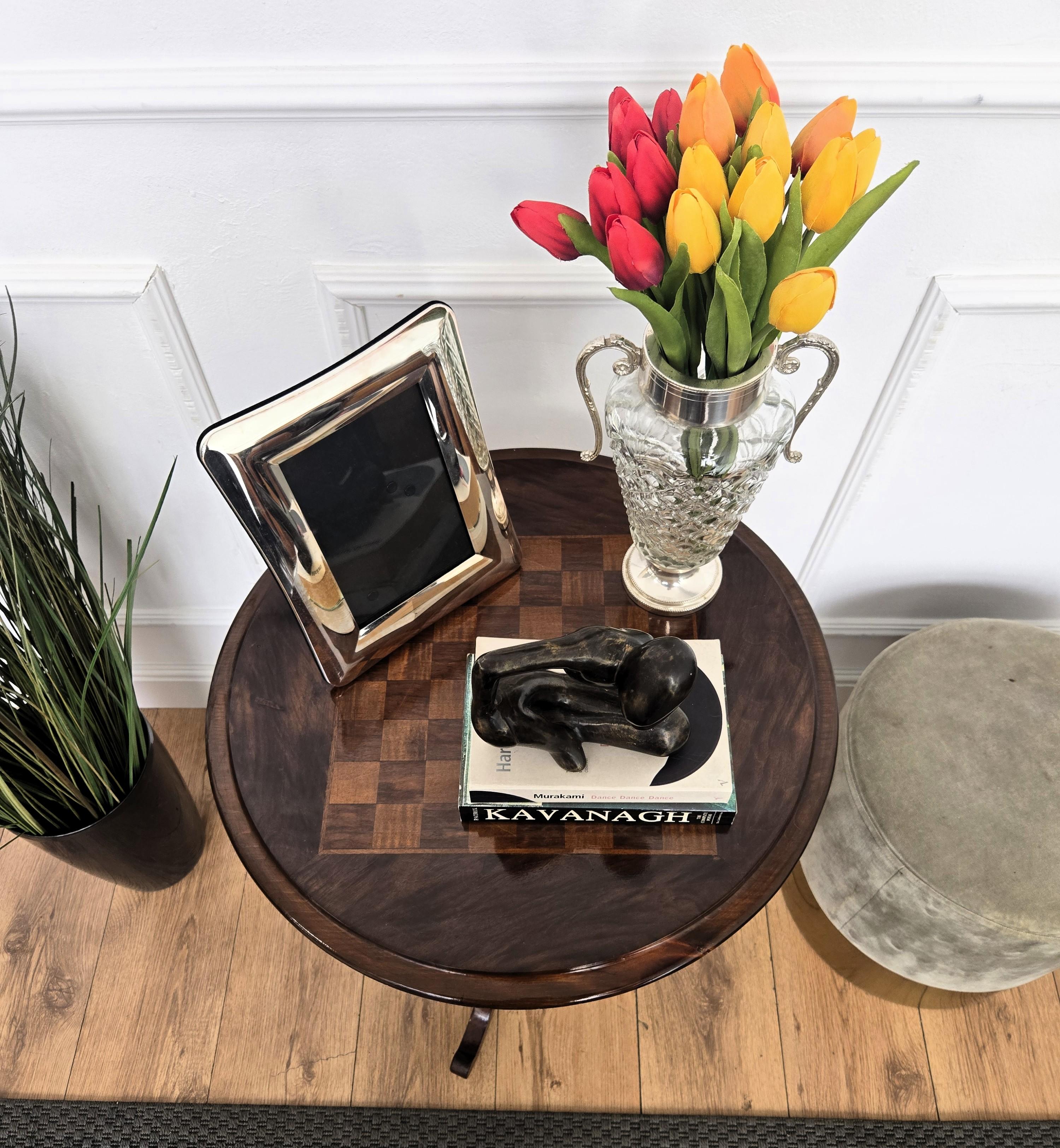 20th Century Neoclassical Italian Walnut Inlay Tripod Chess Games or Side Table For Sale
