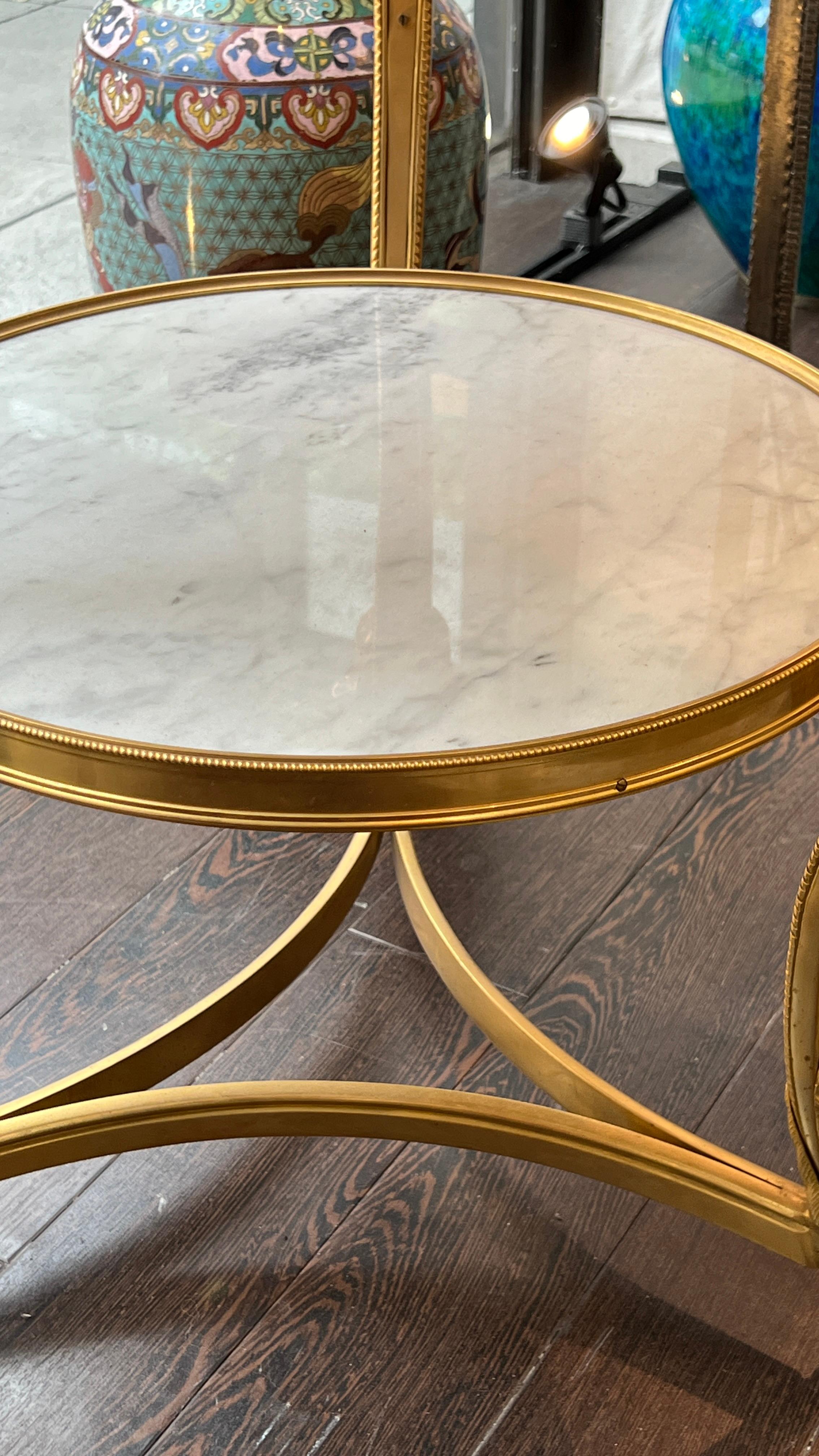 Neoclassical Louis XVI Style White Marble Gilt Bronze Gueridon Center Table For Sale 3