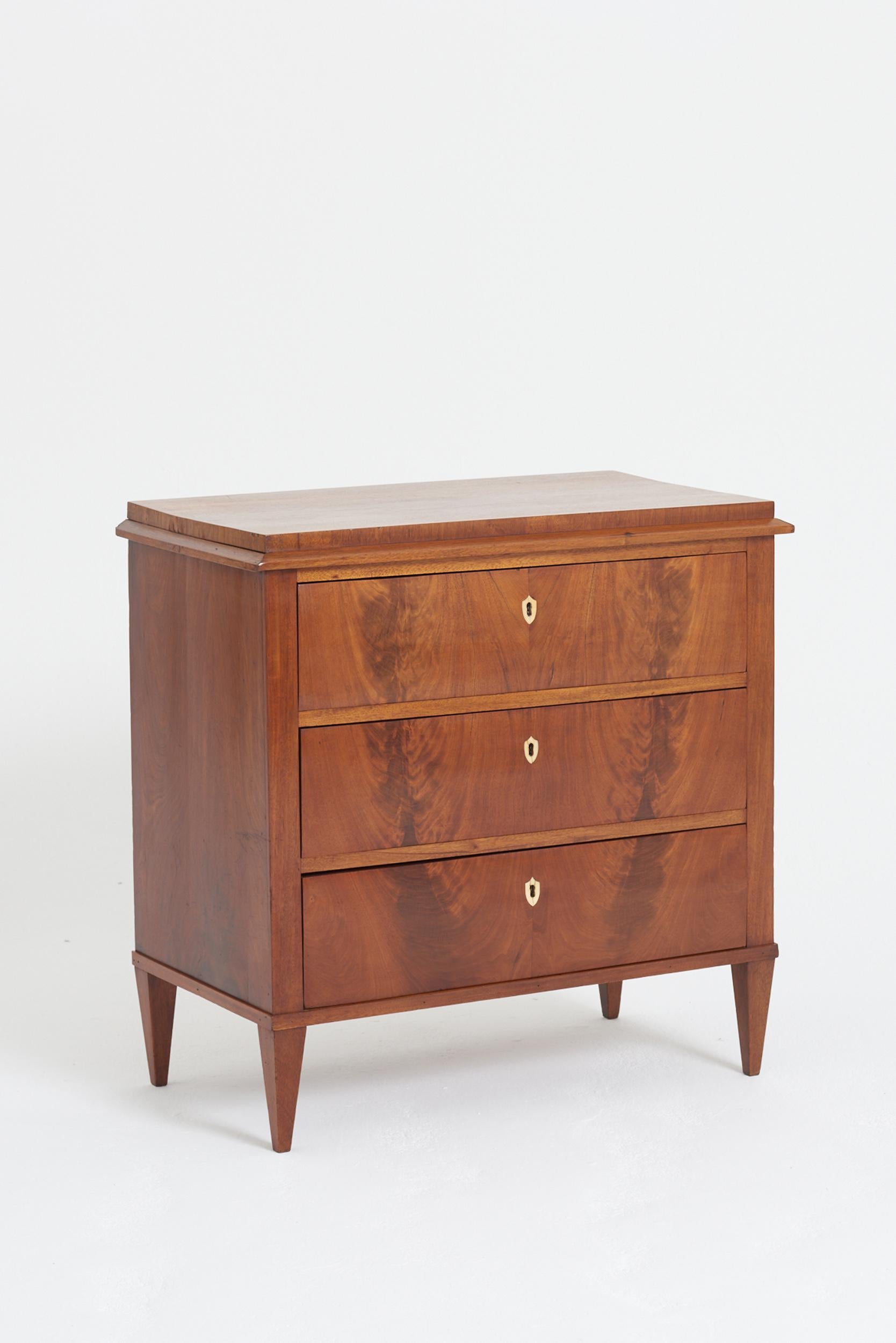 Swedish Neoclassical Mahogany Chest of Drawers