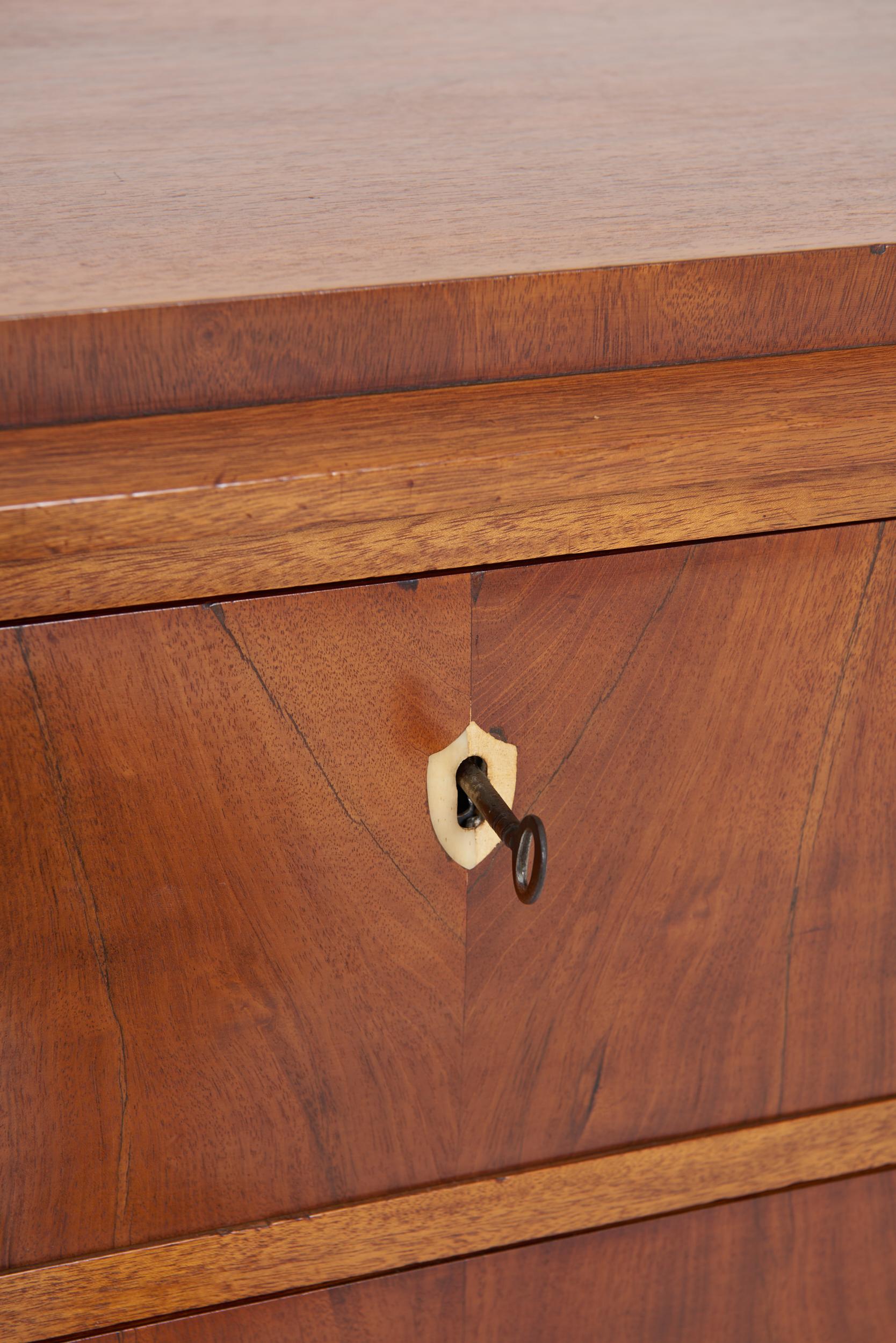 Neoclassical Mahogany Chest of Drawers 1