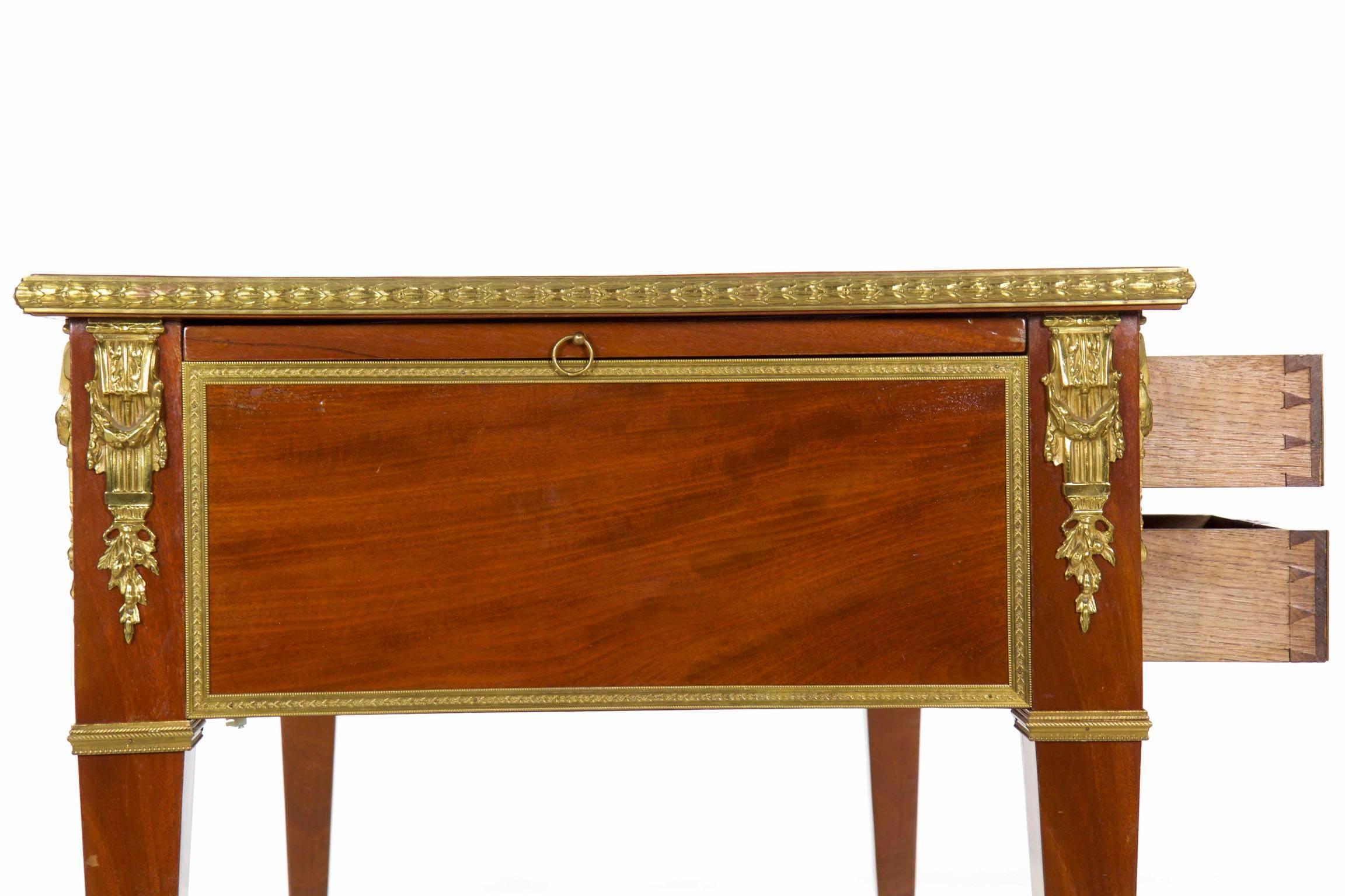 Neoclassical Mahogany & Ormolu-Mounted Antique Writing Desk Bureau Plat, France 10