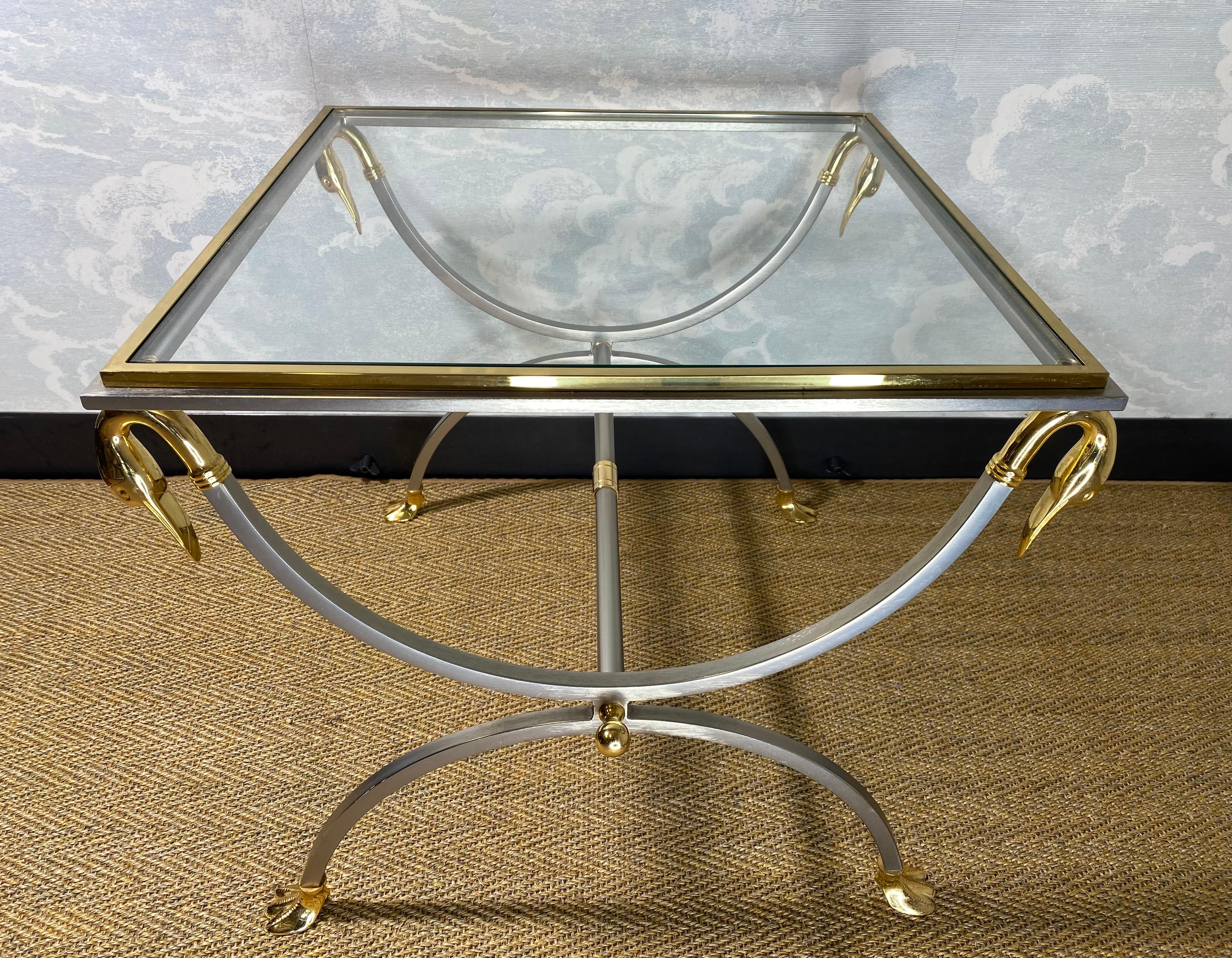Table d'appoint néoclassique Maison Jansen Curule, France 1970 en vente 2