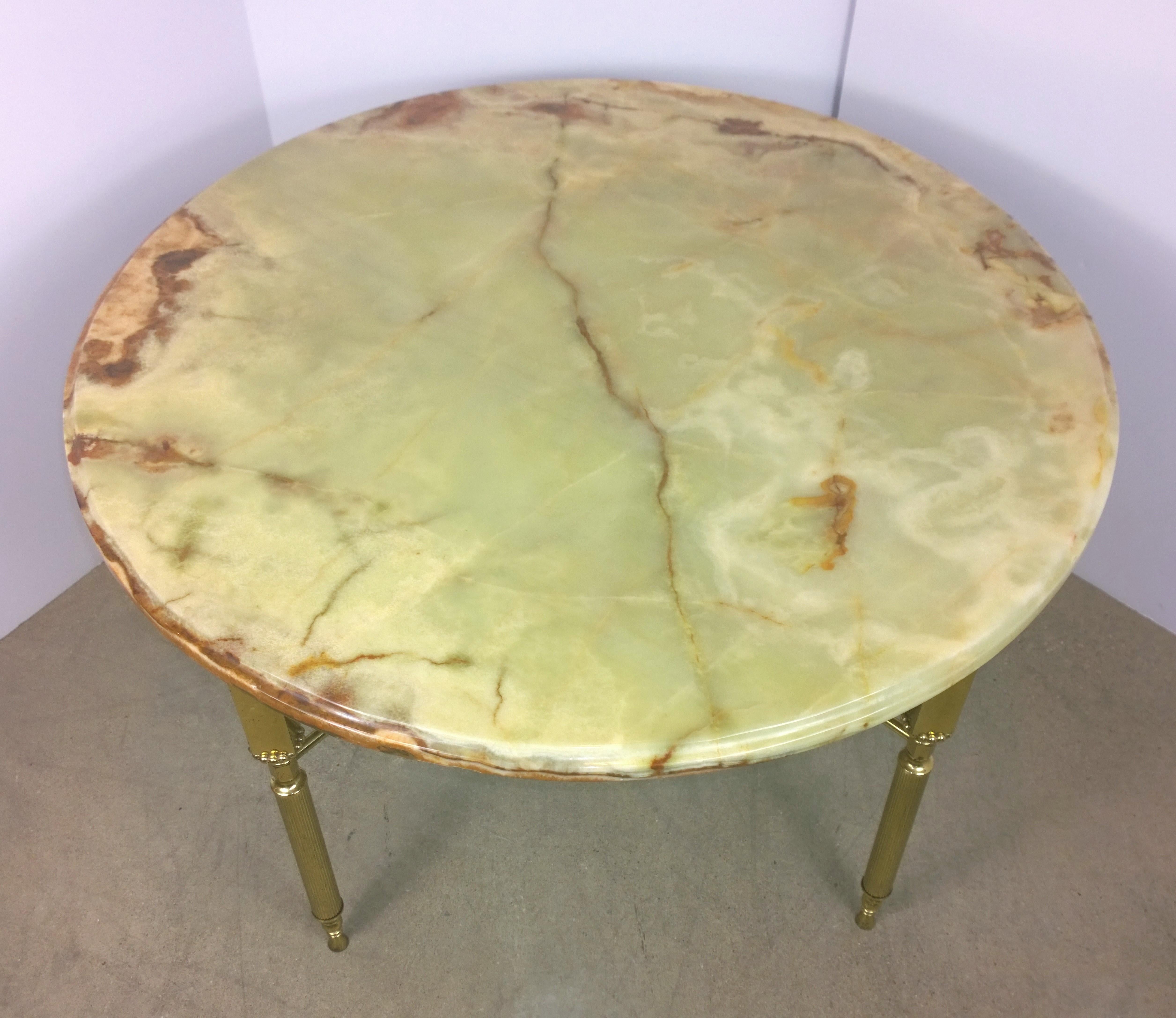 20th Century Neoclassical Maison Jansen Orange & Cream Onyx and Brass Side or Cocktail Table For Sale