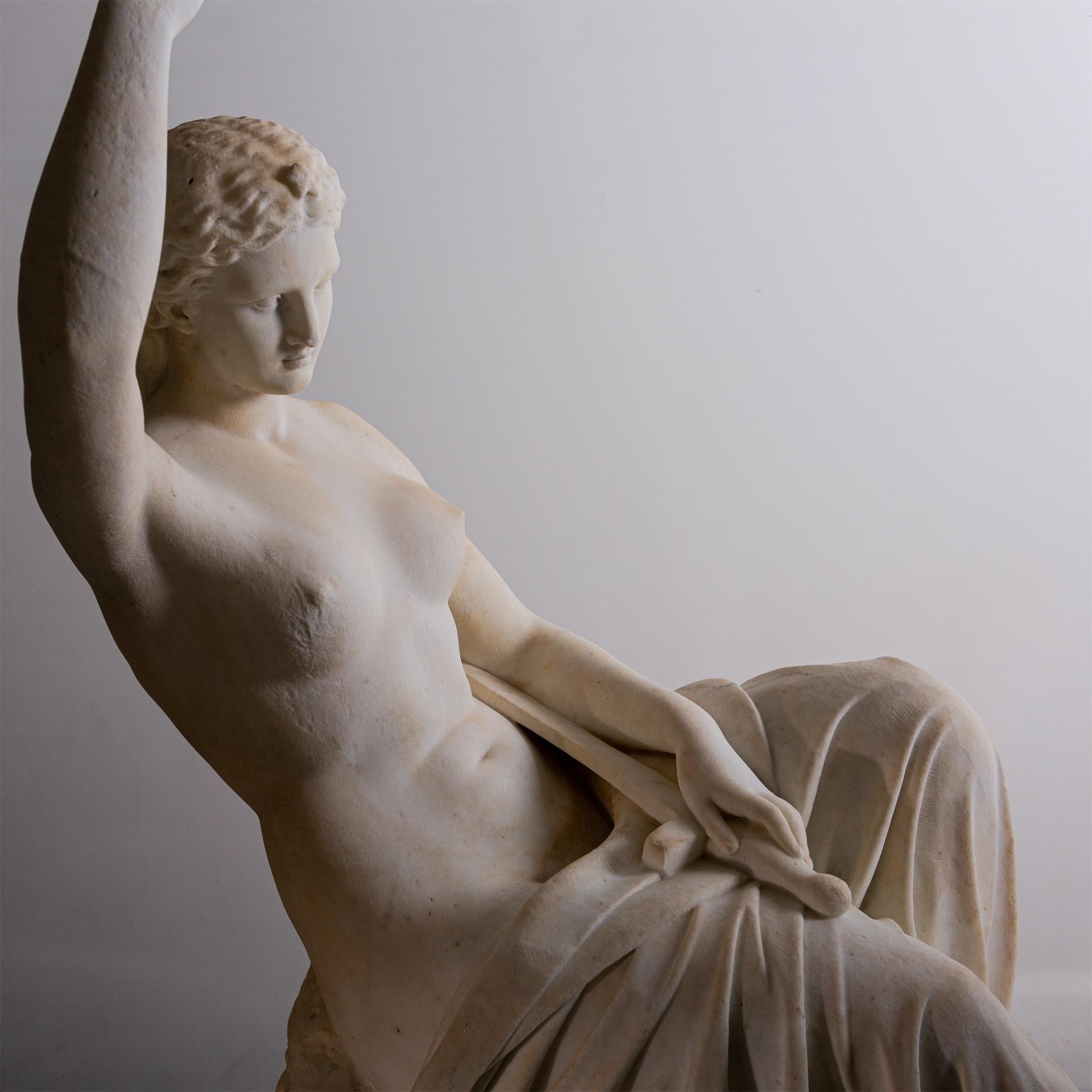 Neoklassizistische Marmorskulptur von Eirene, Italien, frühes 19. Jahrhundert 3