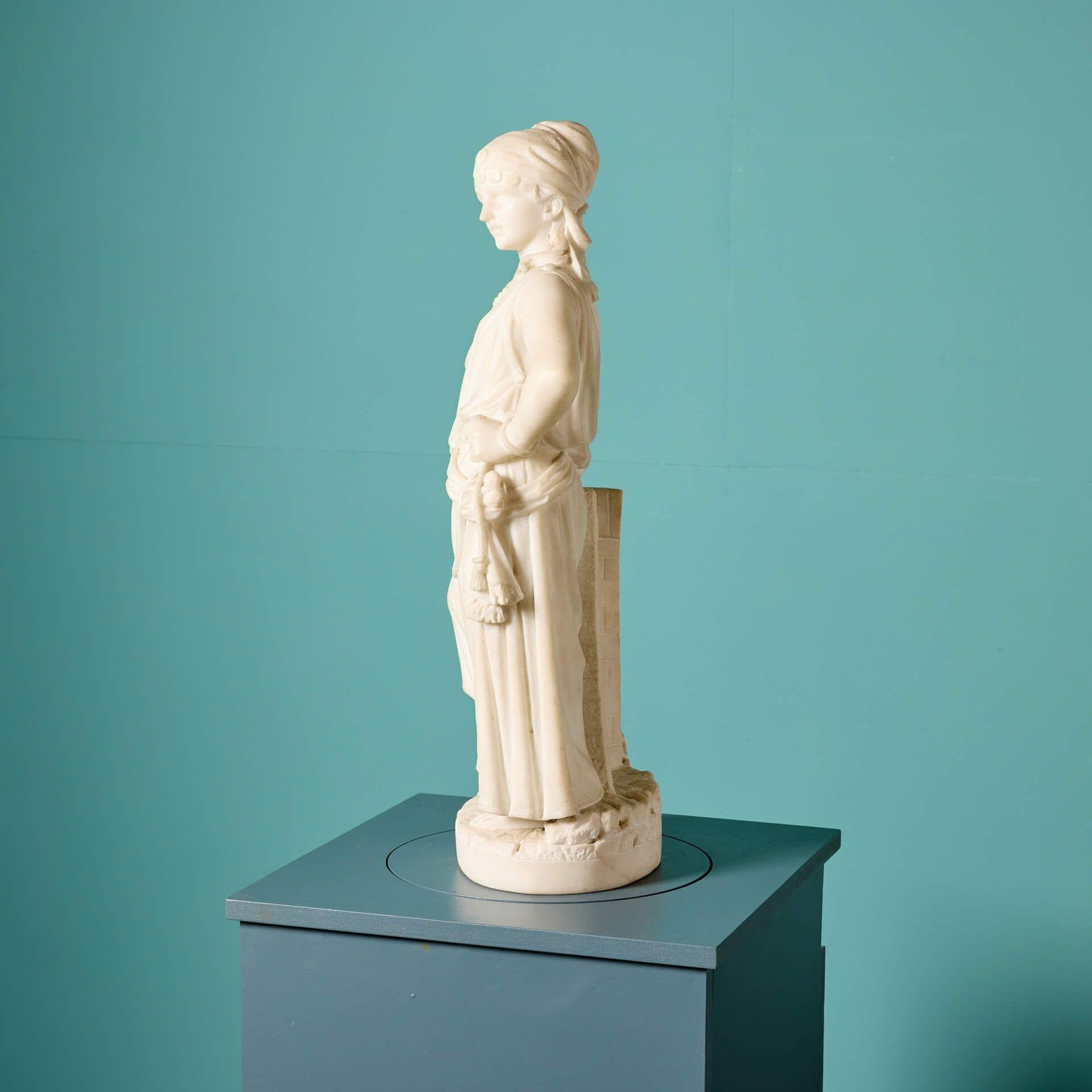 Neoklassizistische Marmorstatue der Rebecca aus dem Brunnen im Zustand „Relativ gut“ im Angebot in Wormelow, Herefordshire