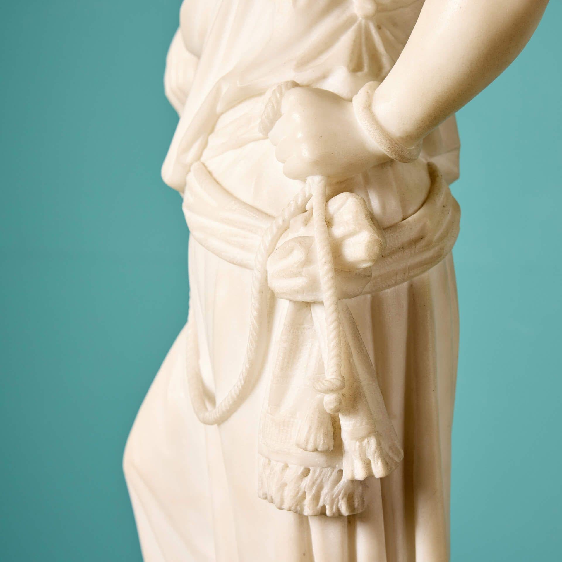 Neoklassizistische Marmorstatue der Rebecca aus dem Brunnen im Angebot 3