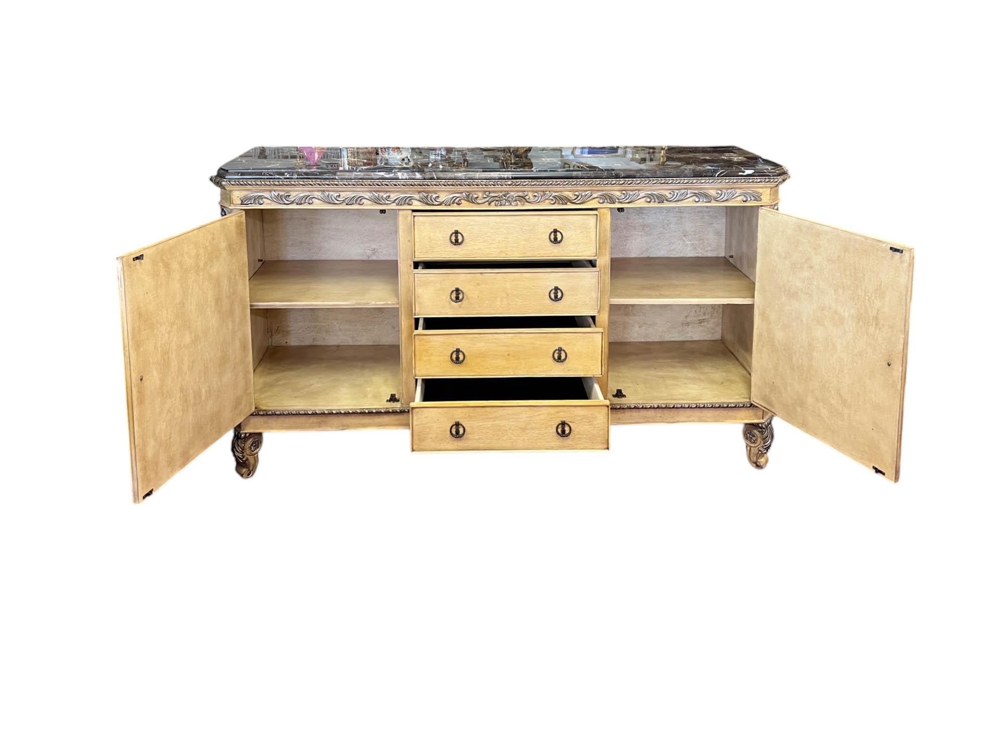 Enfilade néoclassique avec placage Sunburst en vente 2