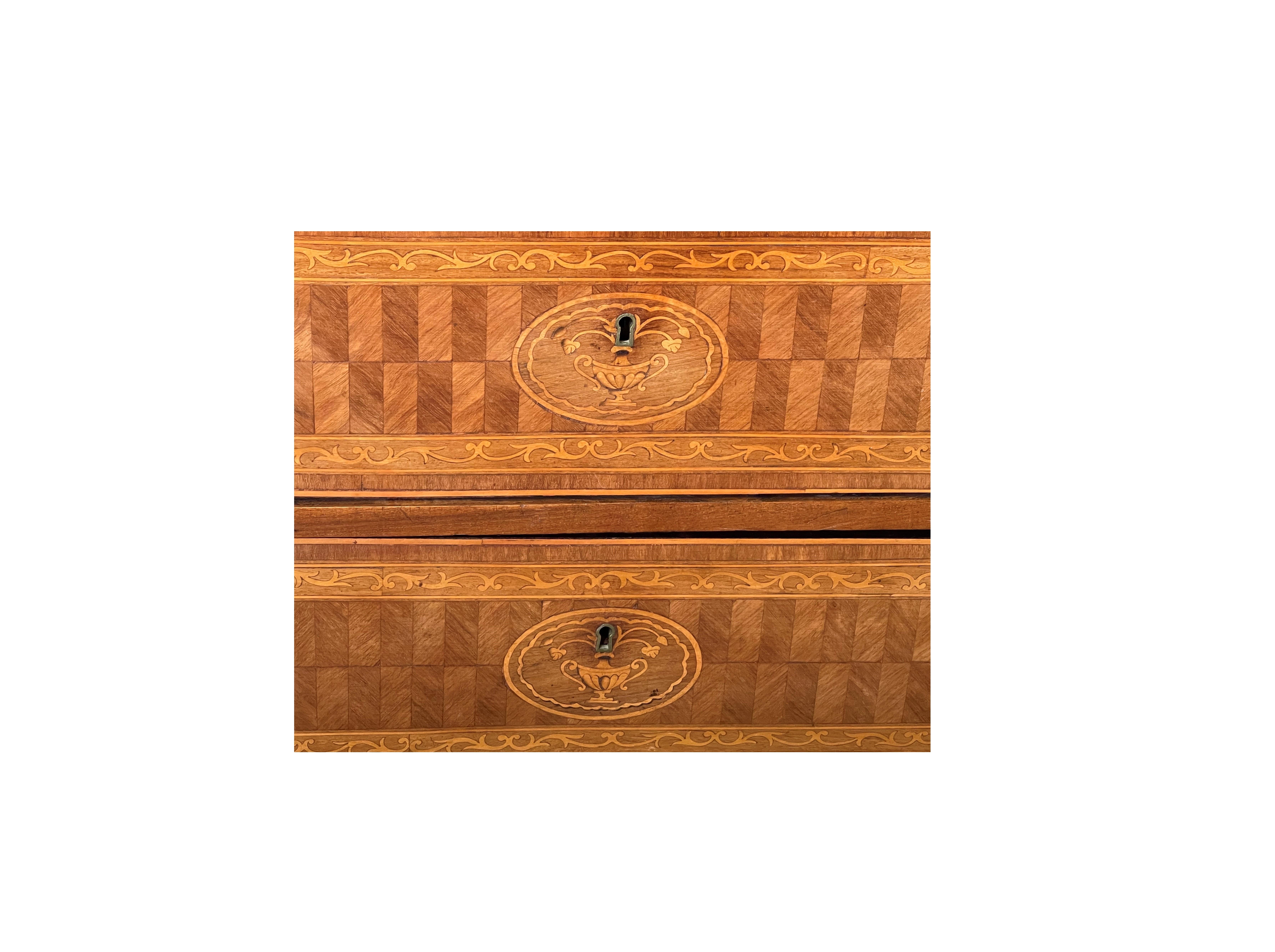 Bureau De Dame neoclassico intarsiato nello stile di Giuseppe Maggiolini, Italia in vendita 3