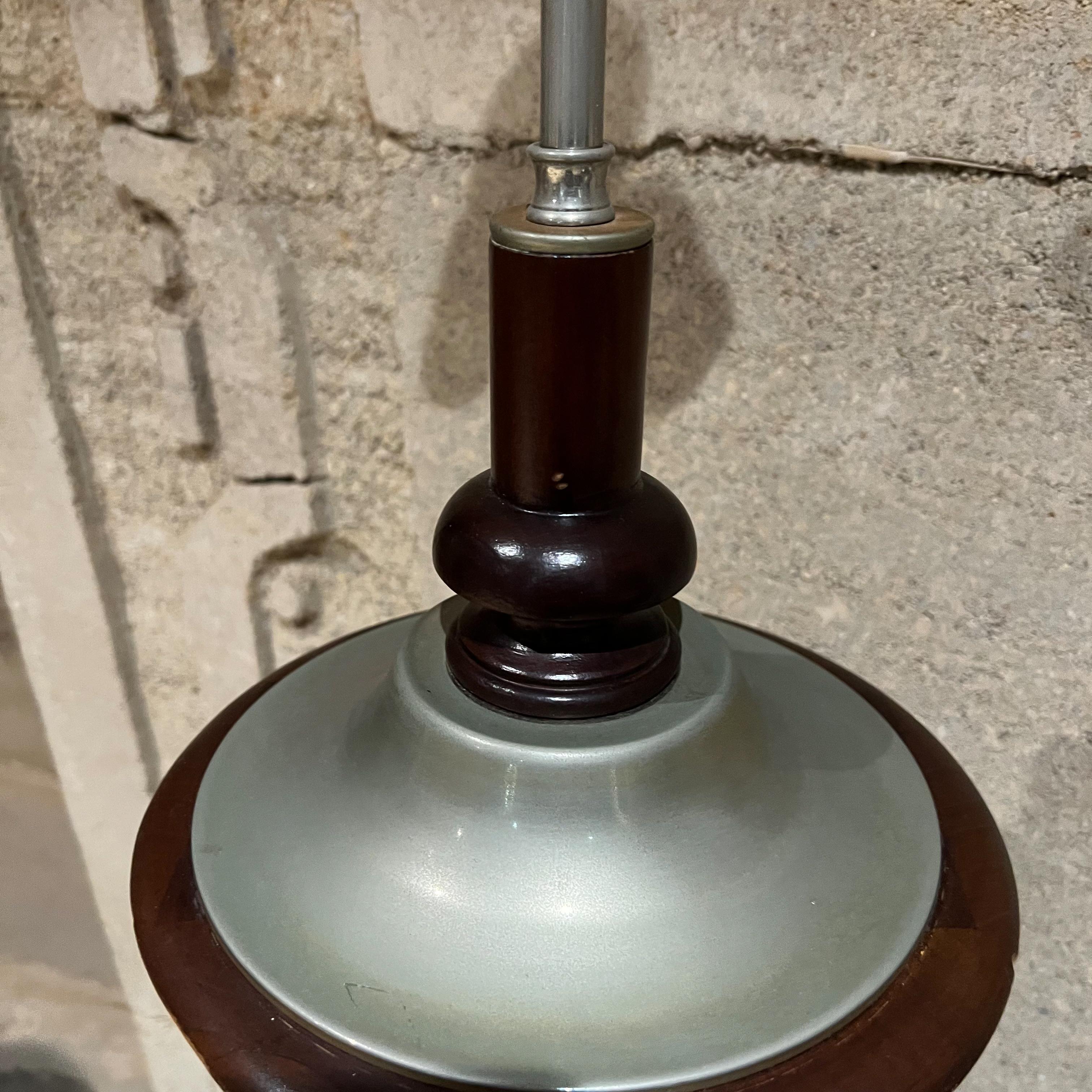 1940s Modernism Neoclassical Mexican Mahogany Table Lamps Style Luis Barragan For Sale 6