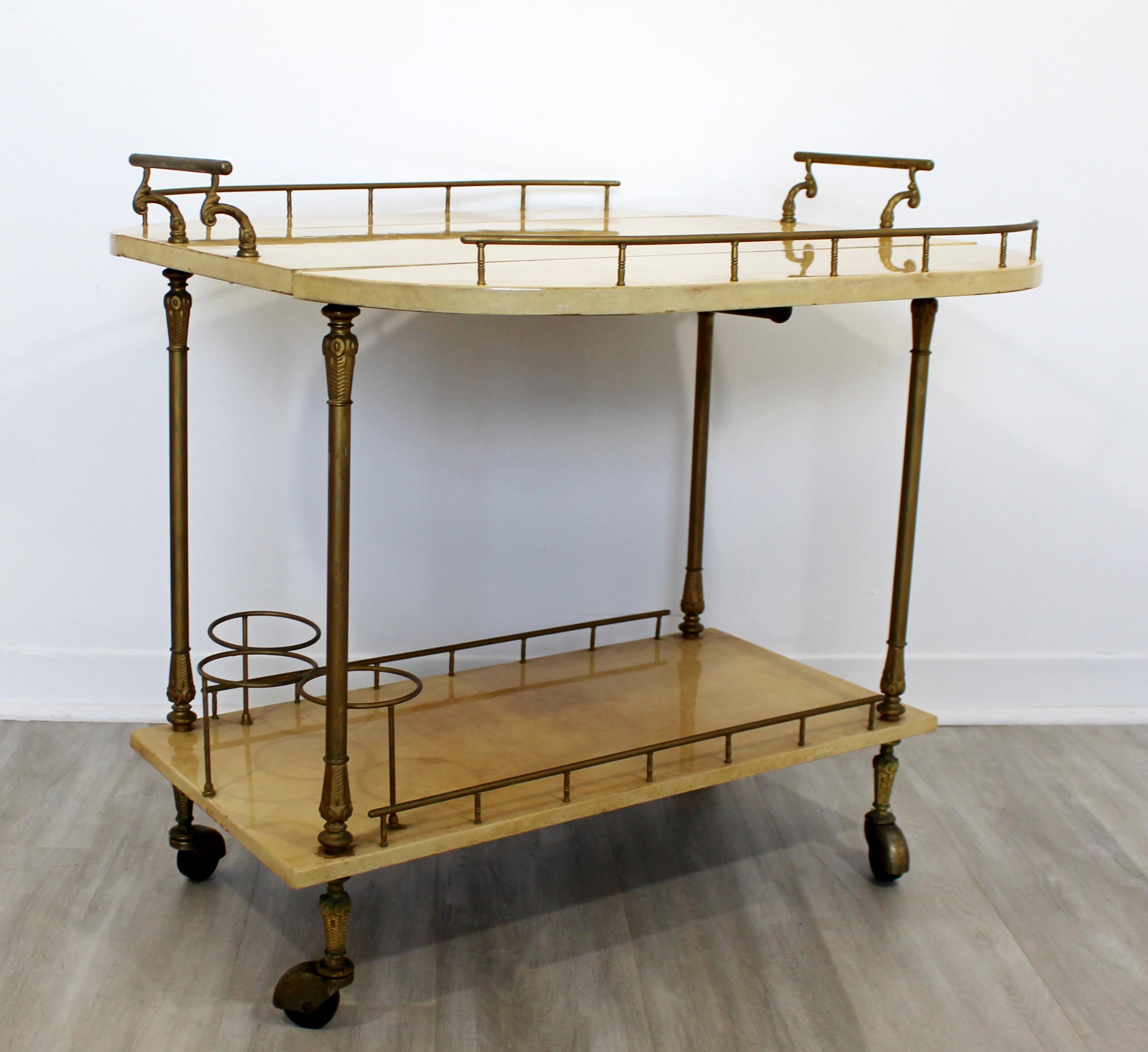 Neoclassical Modern Aldo Tura Lacquered Goatskin 2-Tier Bar Cart, Italy, 1960s In Good Condition In Keego Harbor, MI