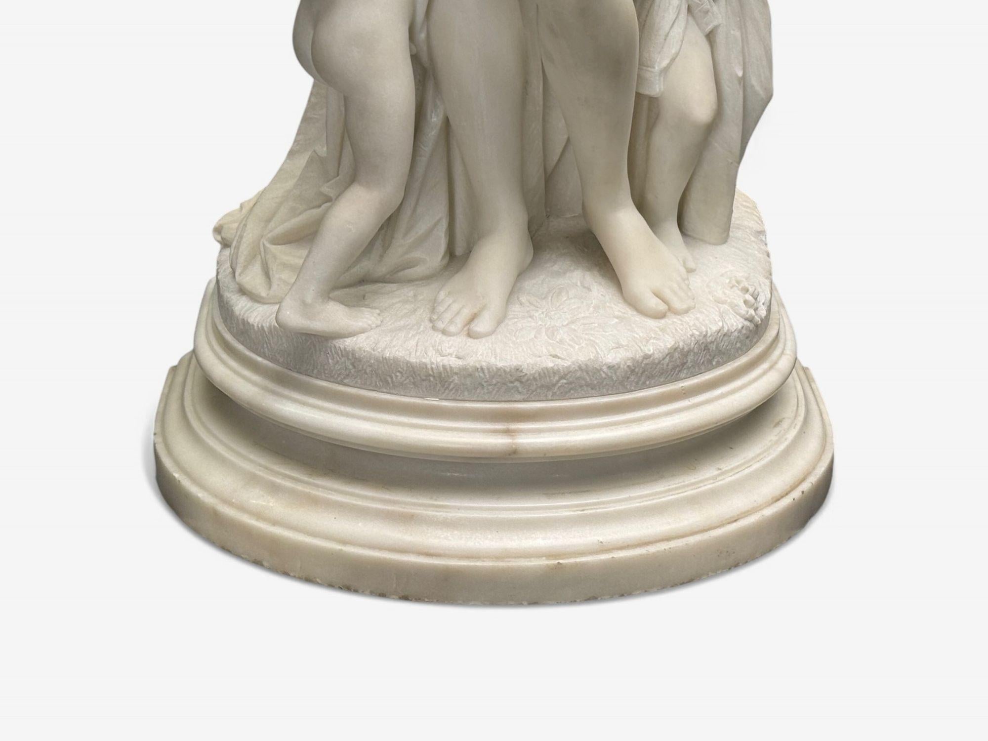 Néoclassique, Mère et enfants, sculptures en marbre, Italie, années 1920 en vente 9