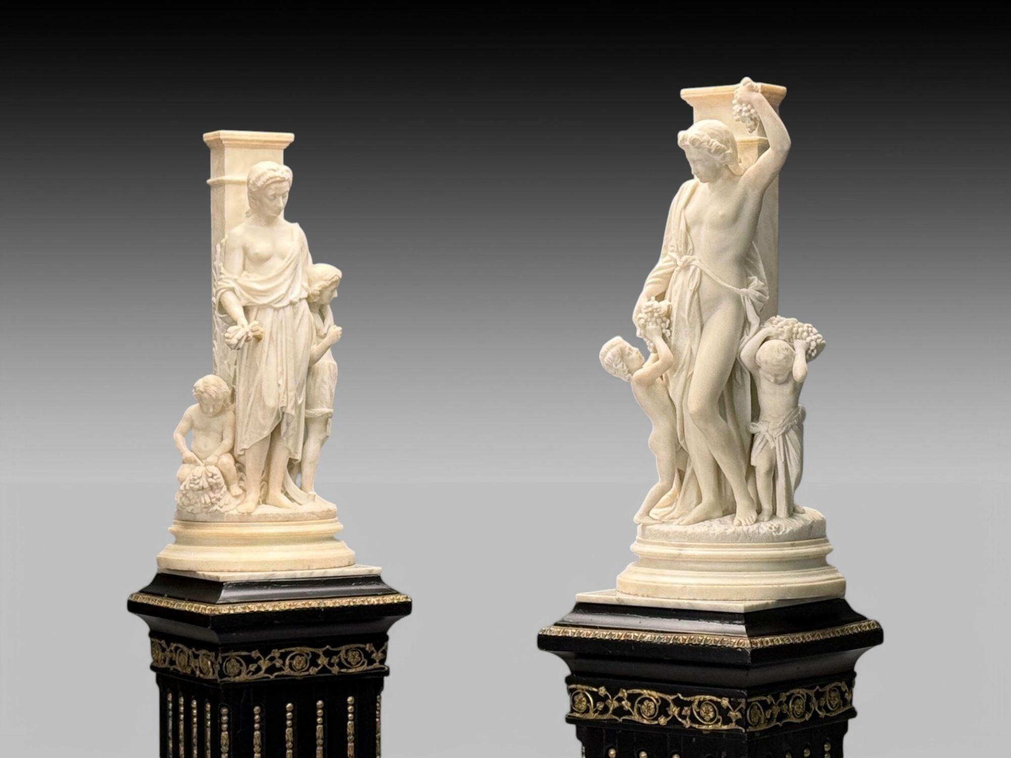 Néoclassique, Mère et enfants, sculptures en marbre, Italie, années 1920 en vente 1