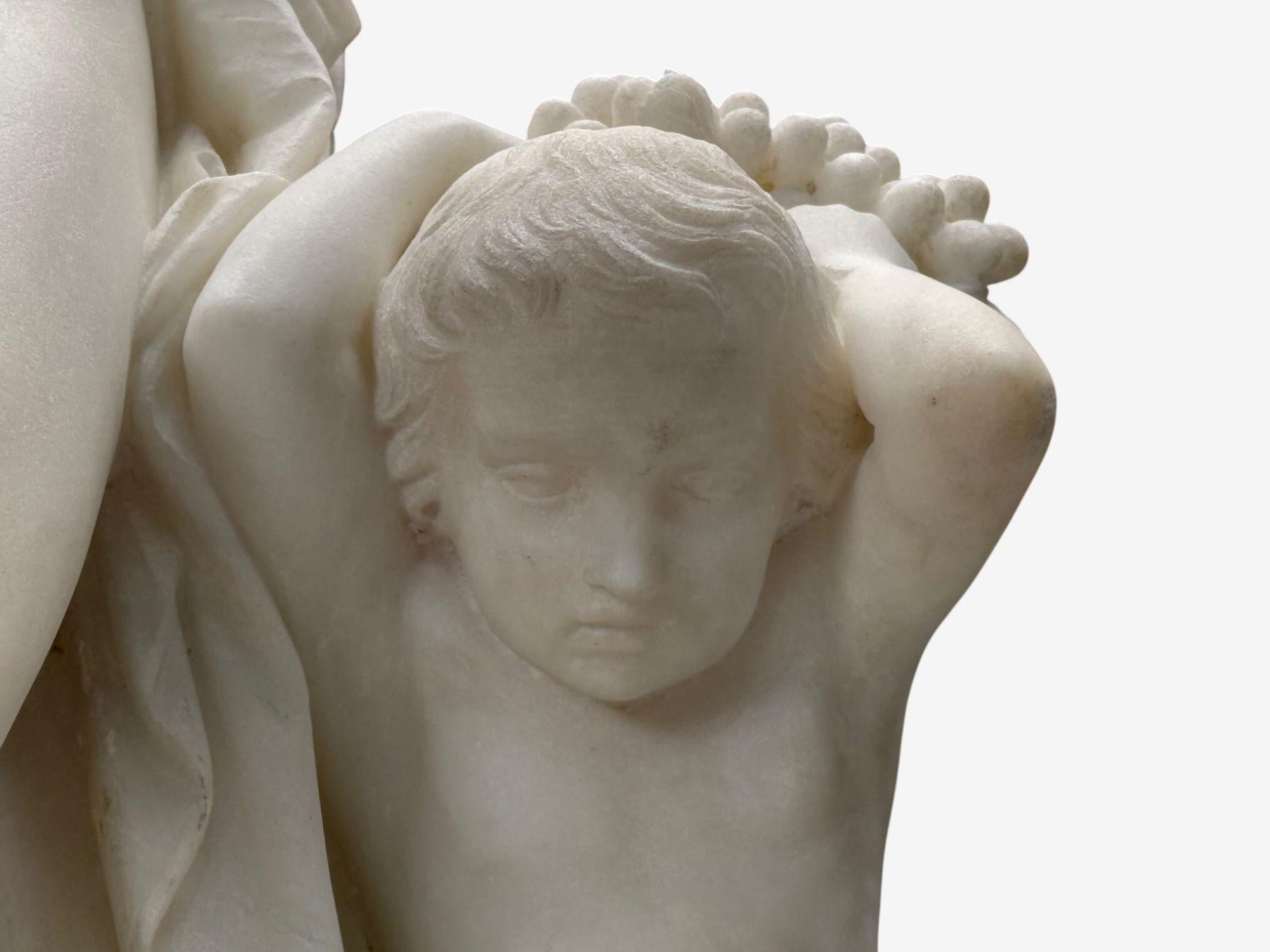 Néoclassique, Mère et enfants, sculptures en marbre, Italie, années 1920 en vente 3