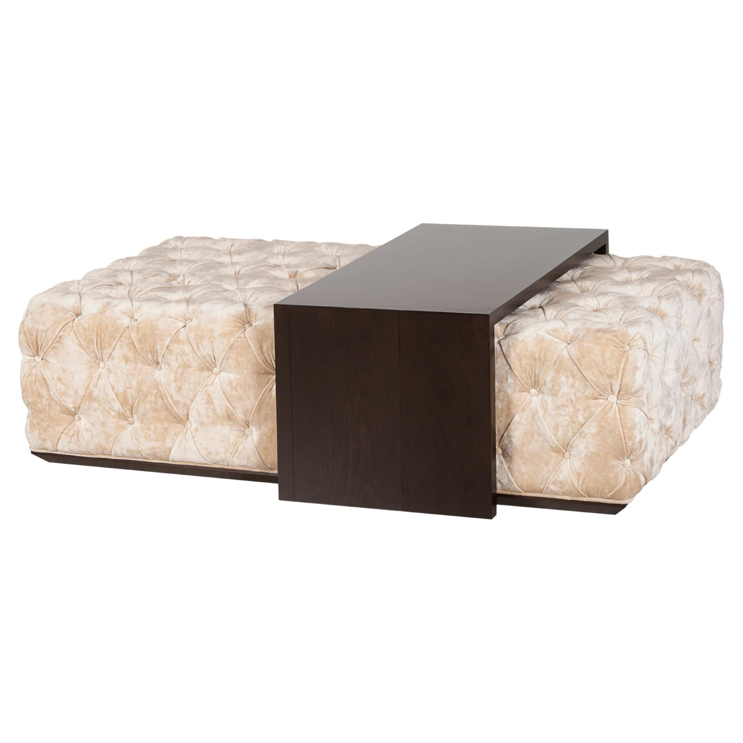 Mid-Century Modern Moulins Couchtische Samt Capitonné Handmade Greenapple im Angebot