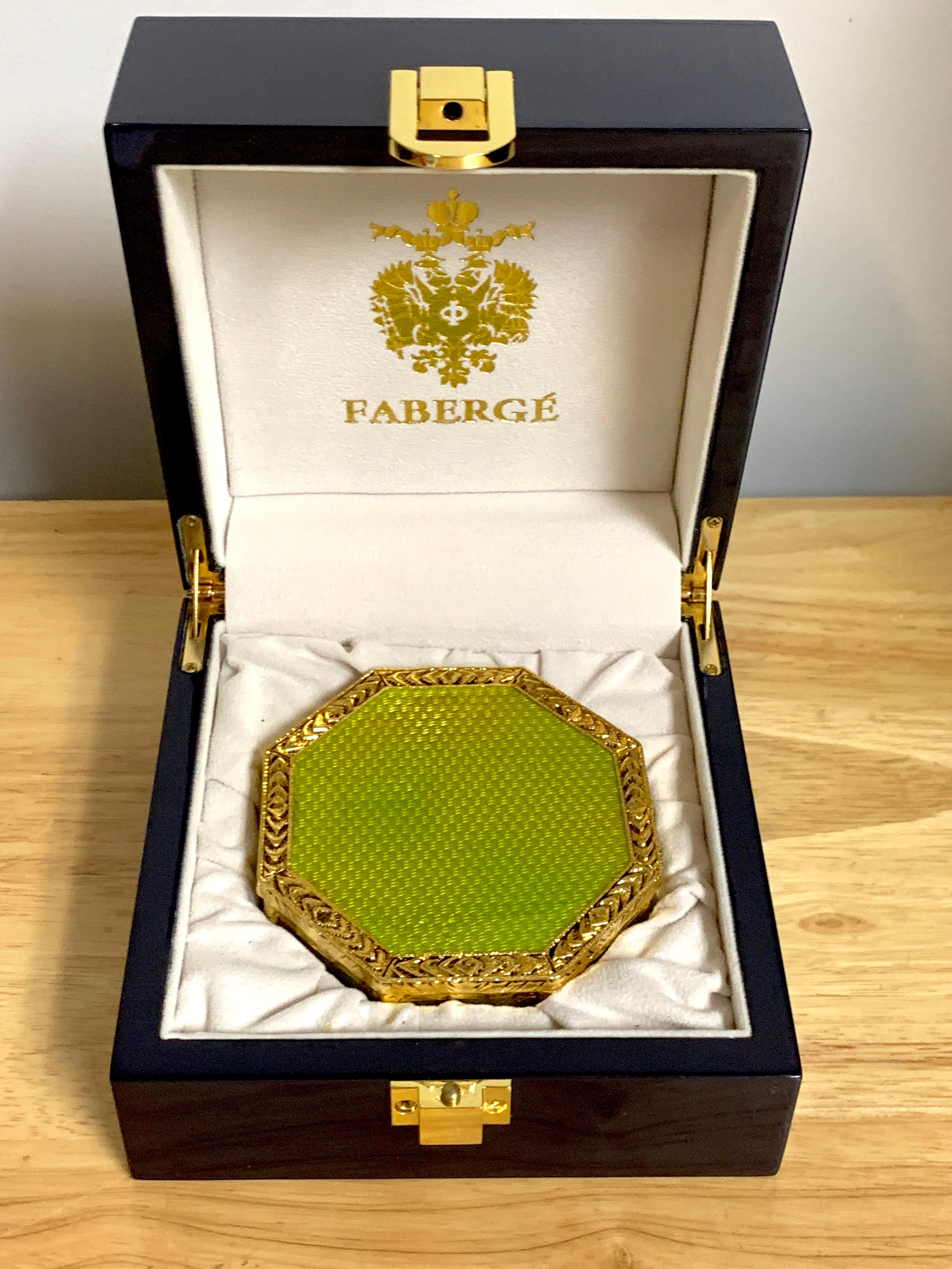 Neoclassical octagonal green Guilloche & Ormolu box, after Faberge
A fine late 20th century example, intricate, well executed example, with presentation box.
The box enamel box measures 3.75 diameter x 1.25.



