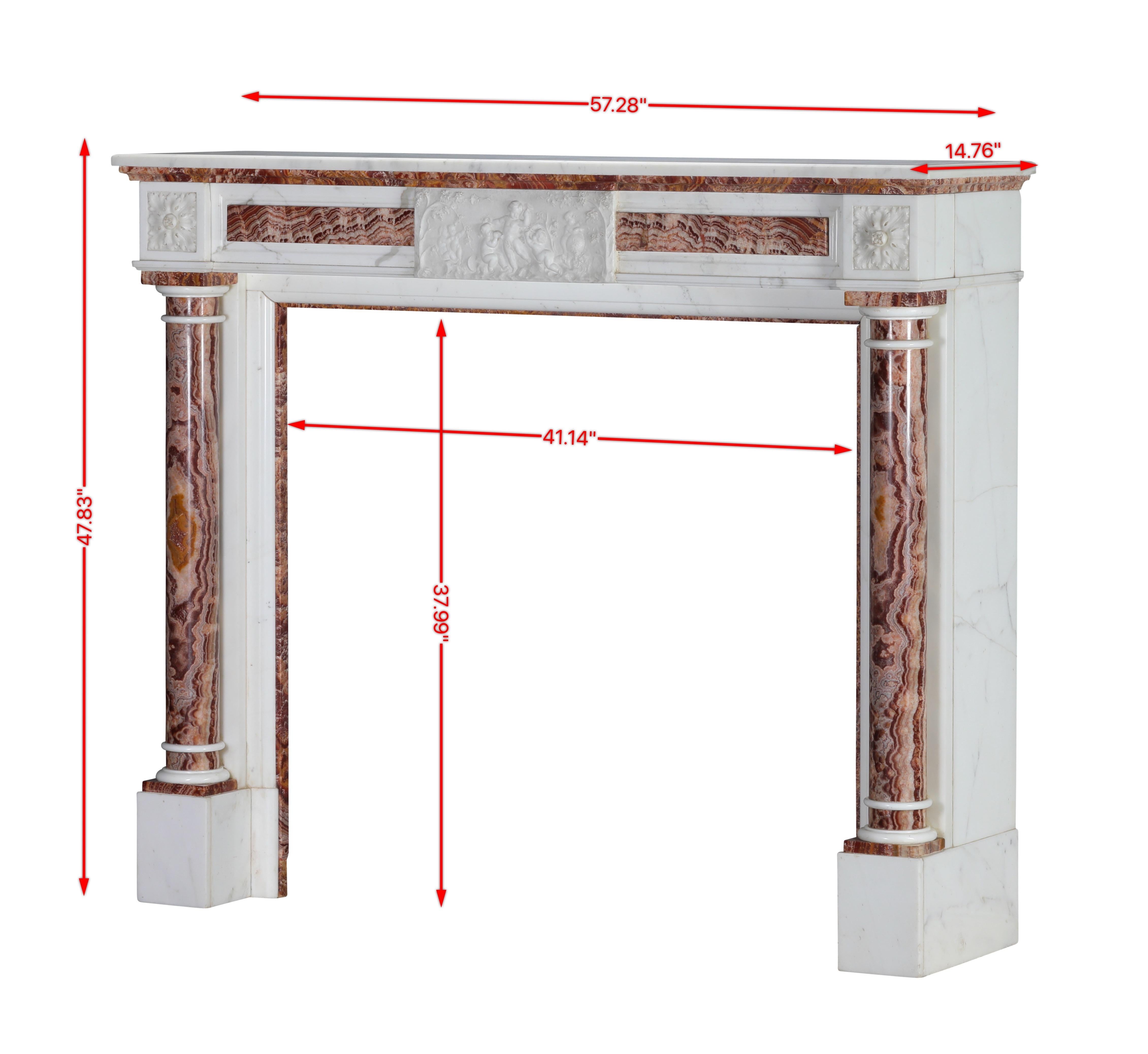 Néoclassique Entourage de cheminée néoclassique en onyx et marbre blanc pour décoration intérieure de luxe en vente
