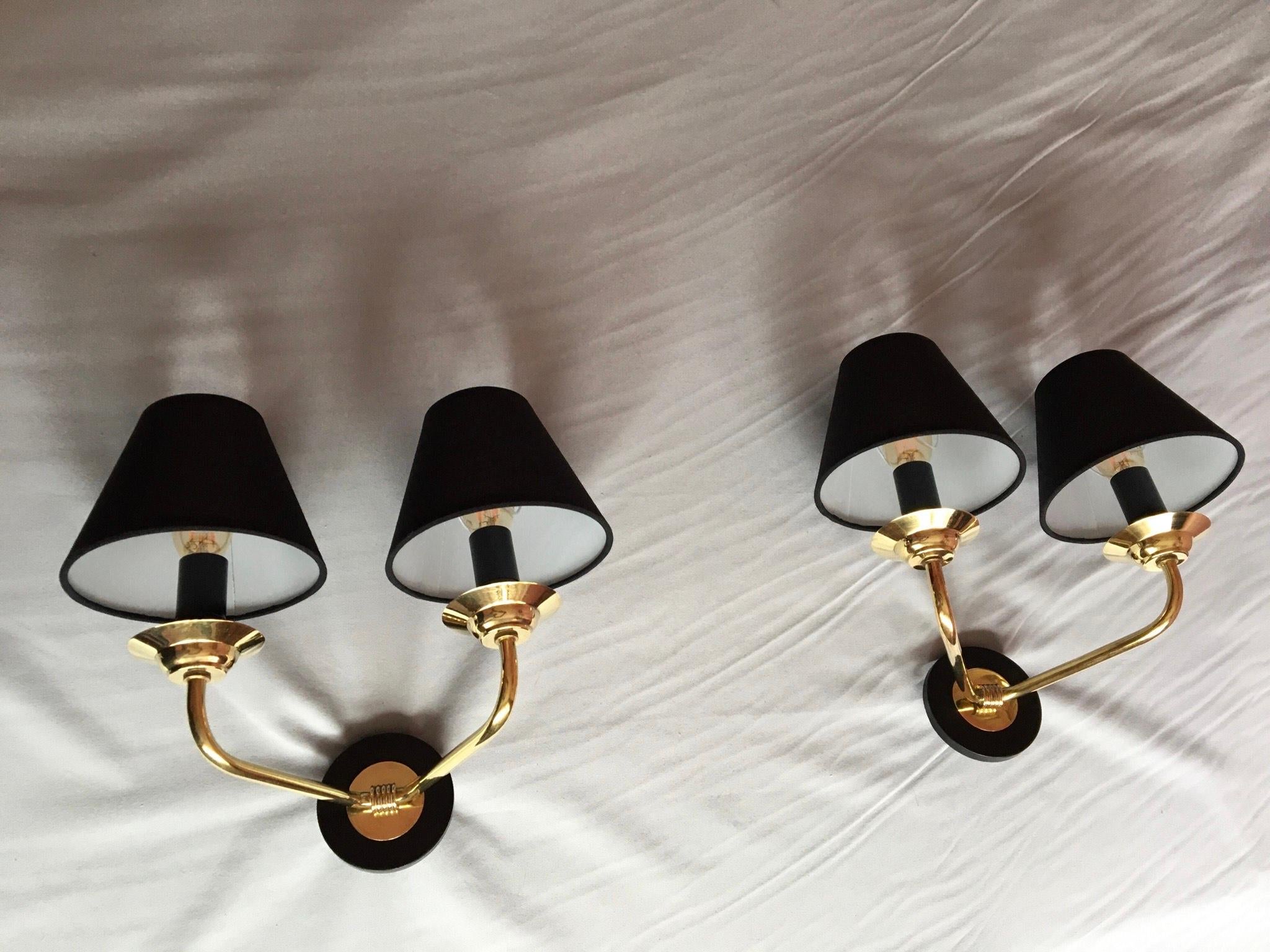 Neoclassical Pair of Brass Double Sconces Maison Jansen Style, France 1950 In Good Condition For Sale In Paris, FR
