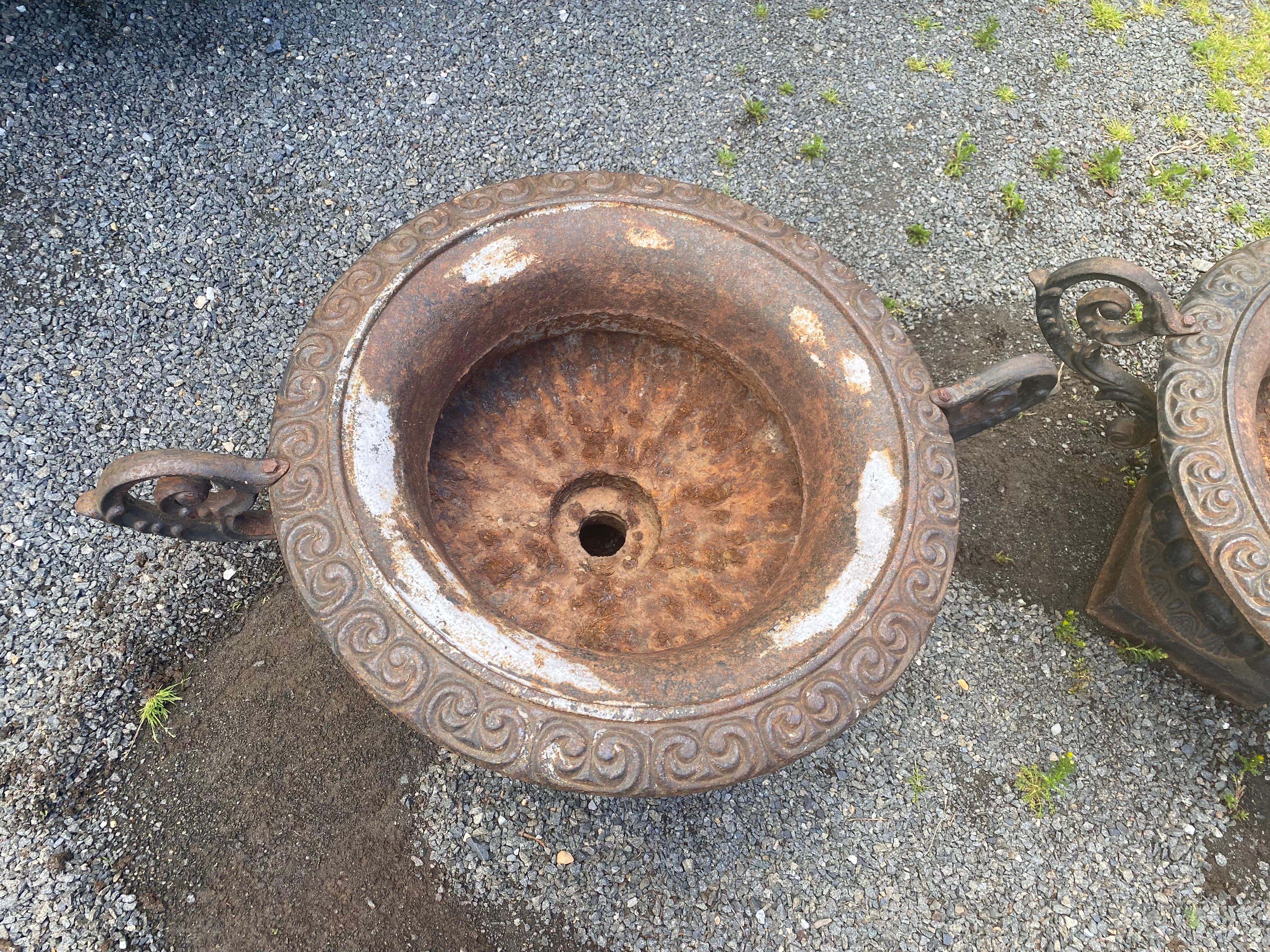 Mid-20th Century Neoclassical Pair of Brown Iron Garden Planters Urns with Fancy Handles