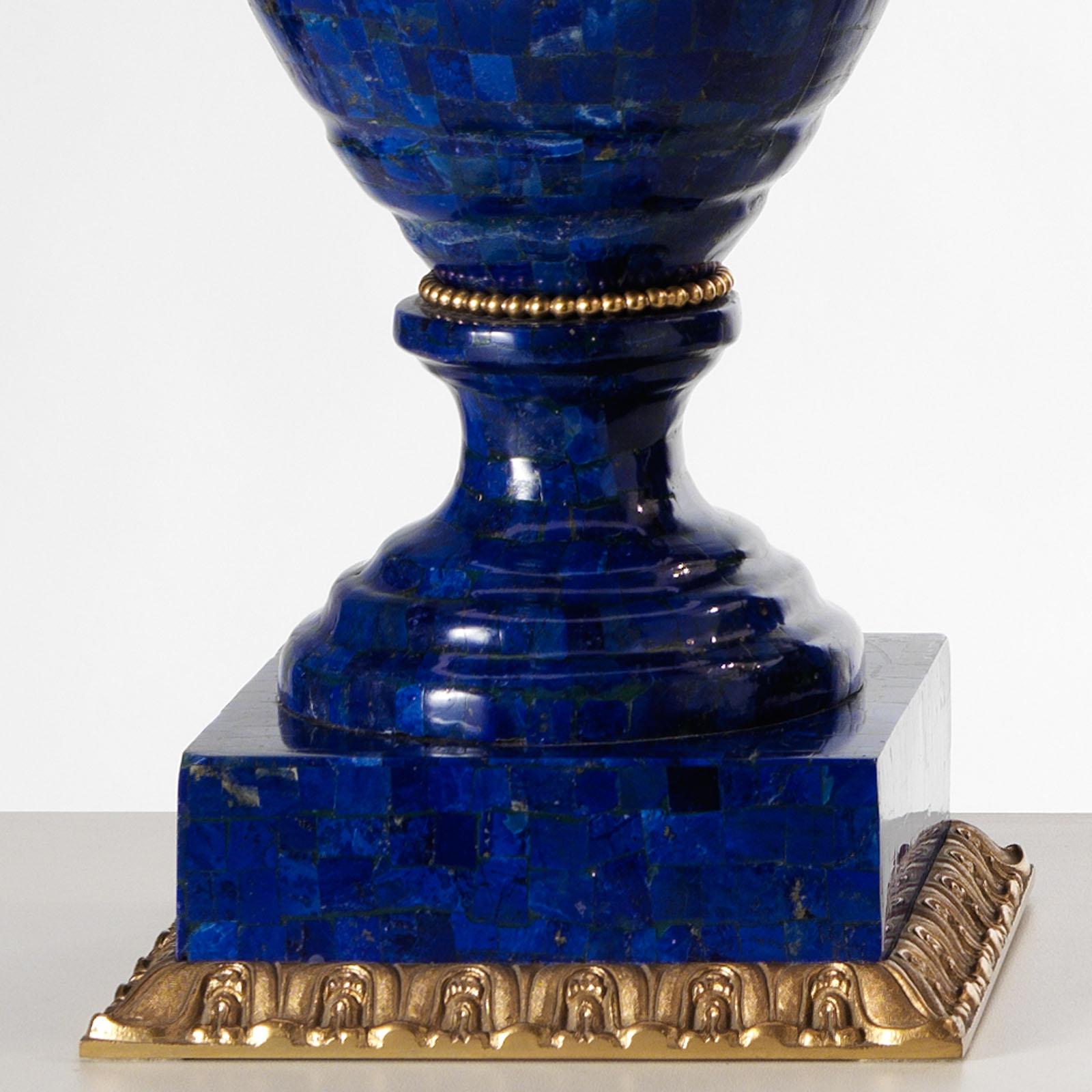 Neoklassizistische Vasenlampen aus Lapislazuli und Bronze von Gherardo Degli Albizzi (Italienisch) im Angebot
