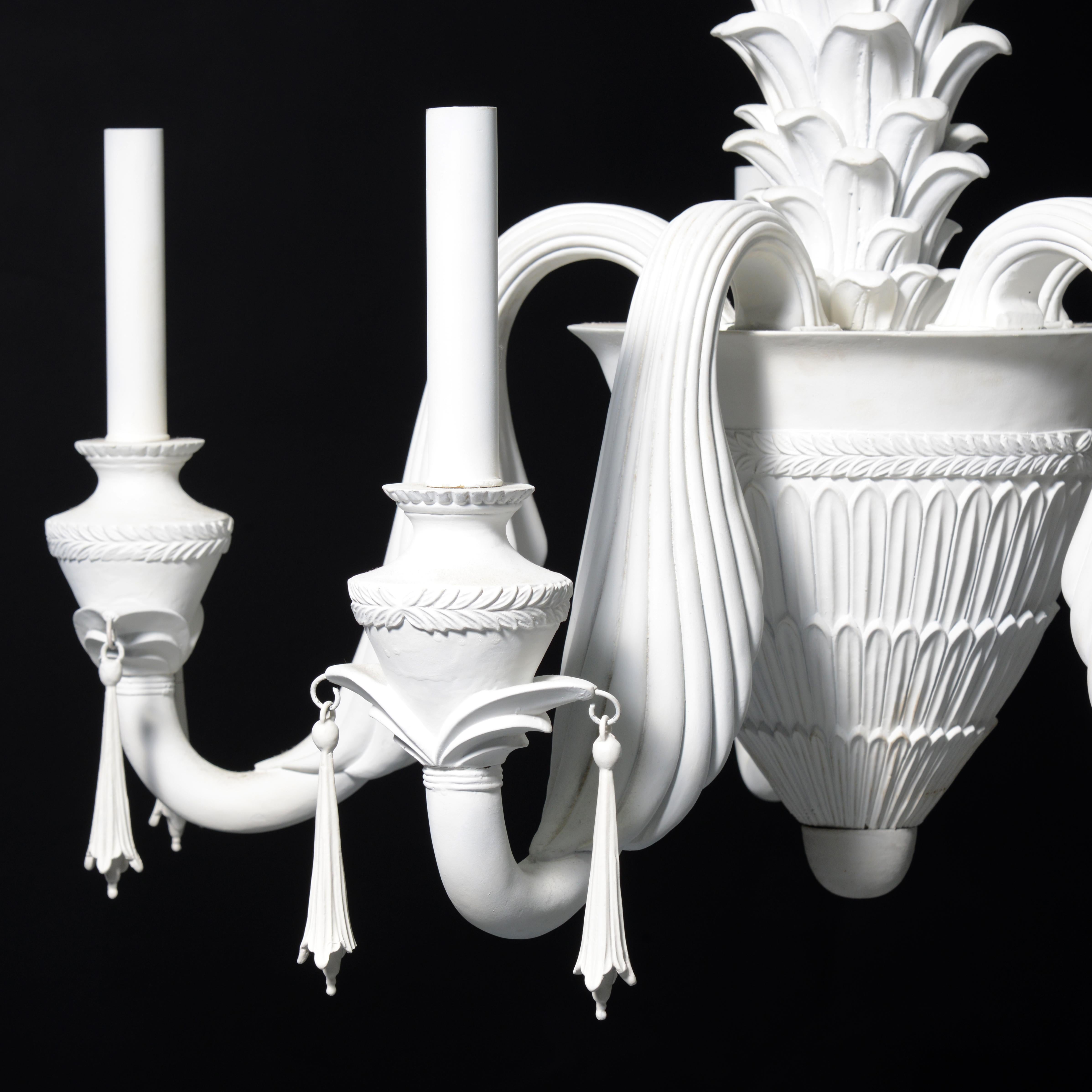 Néoclassique Lustre néoclassique en forme de grenouille de palmier, à la manière de Serge Roche en vente