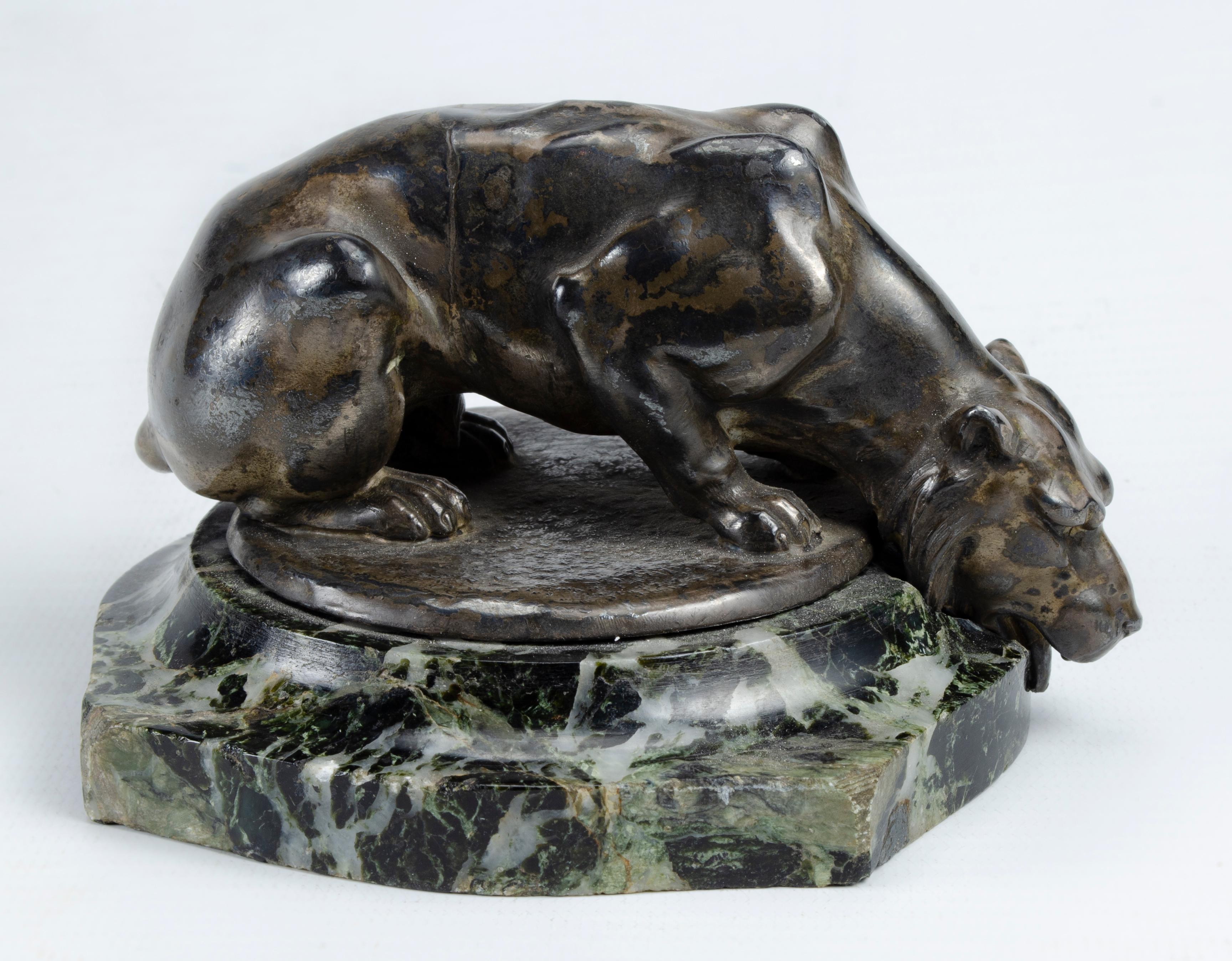Neoclassical panther sculpture
Material: Pewter and marble base (alpe green)
Origin Germany Circa 1900
Perfect condition natural wear
No visible signature.