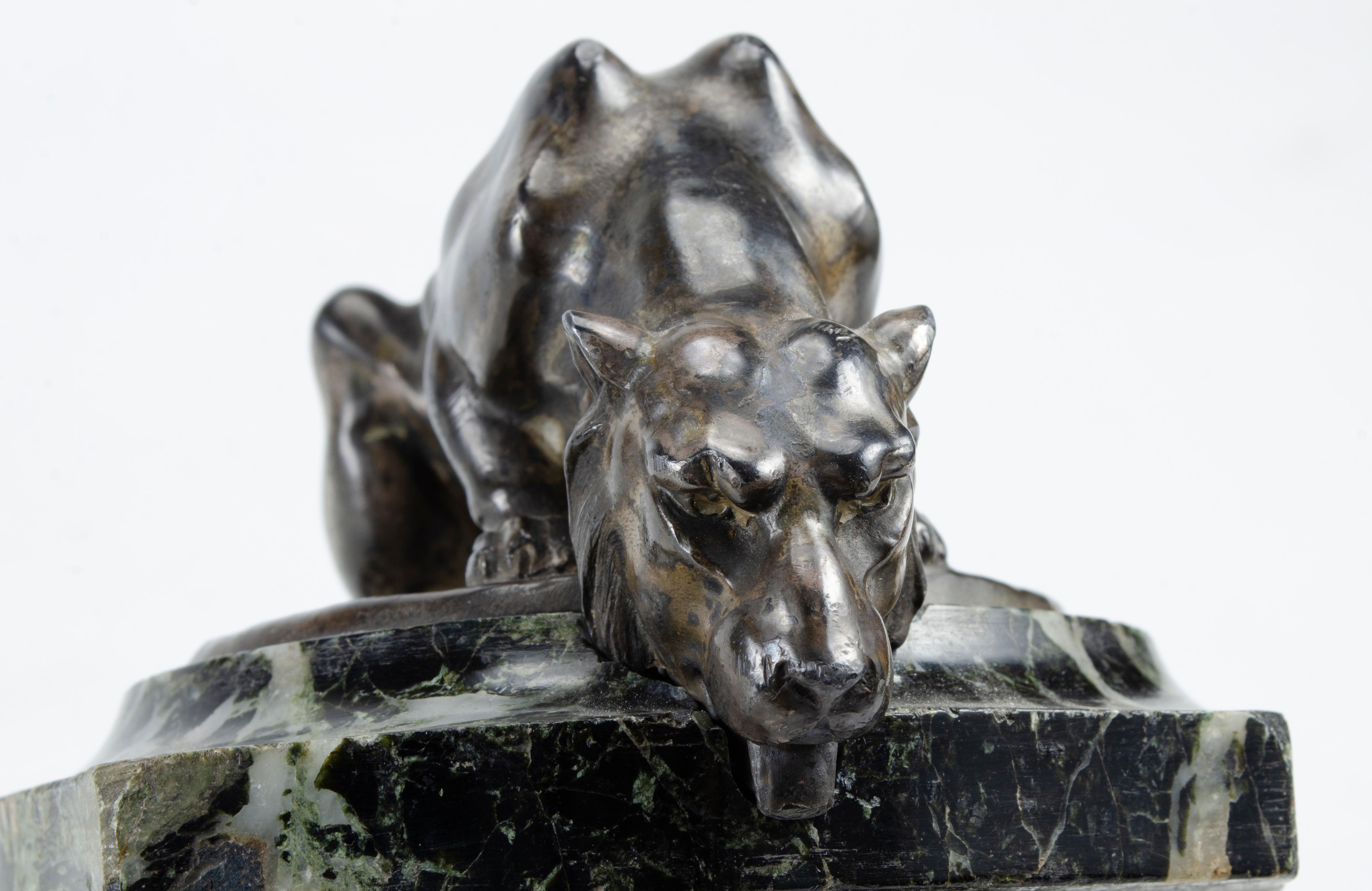 Neoklassizistische Panther-Skulptur (Deutsch) im Angebot